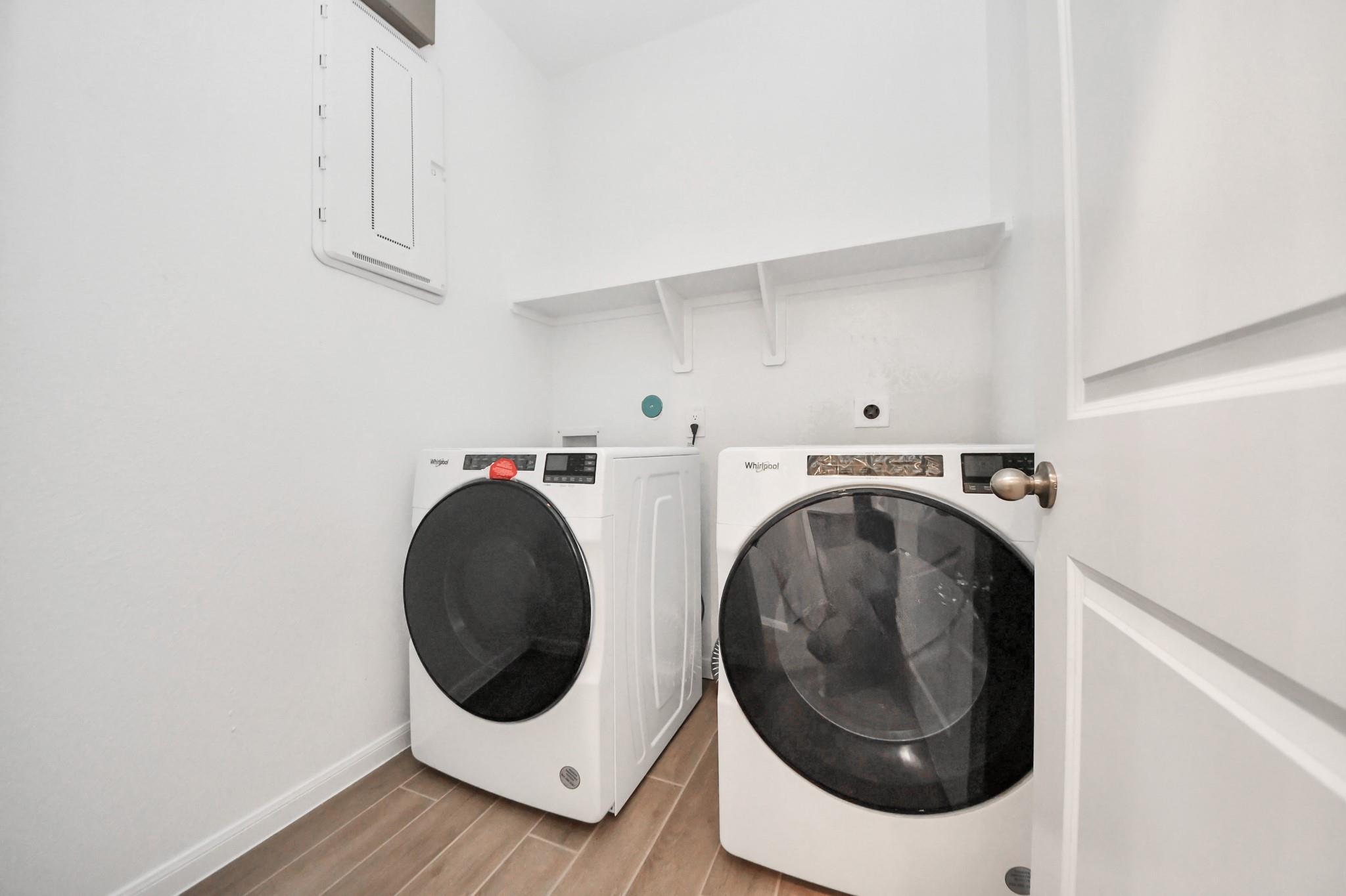 19560 Stripe Hill Bend