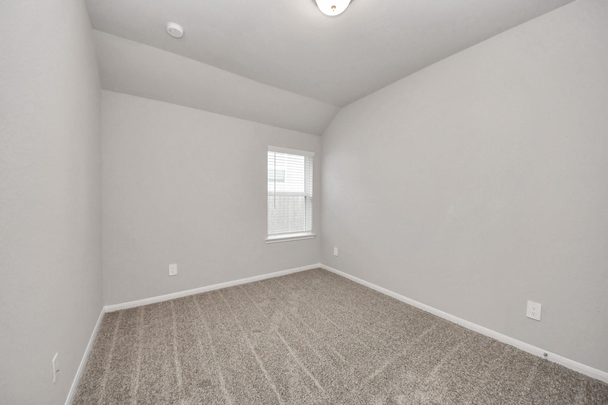 19560 Stripe Hill Bend