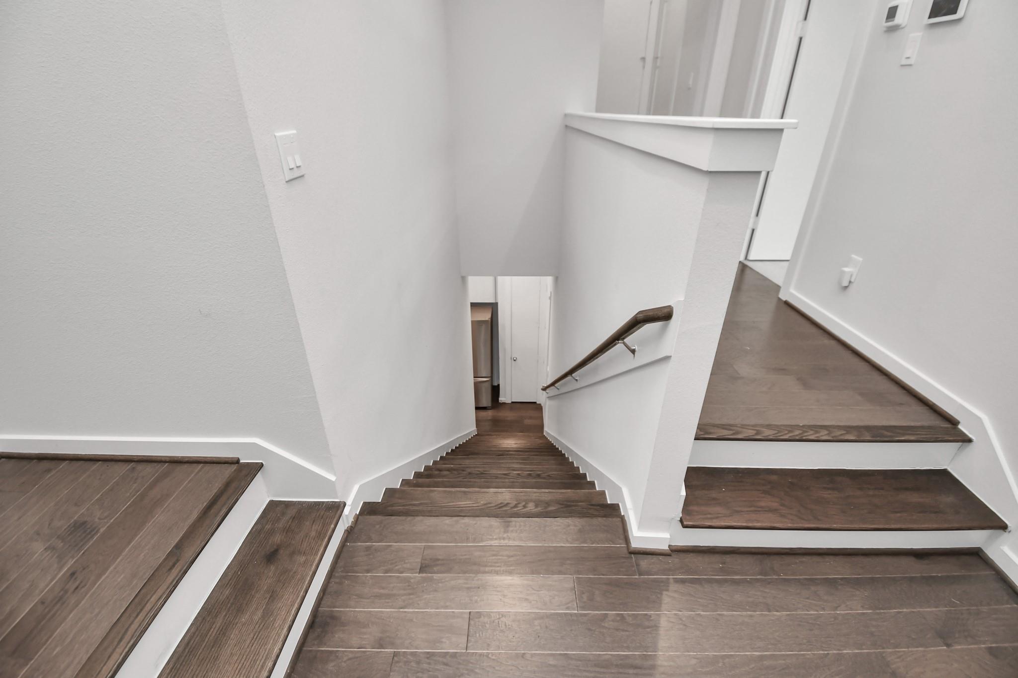 619 Thornton Oaks Lane