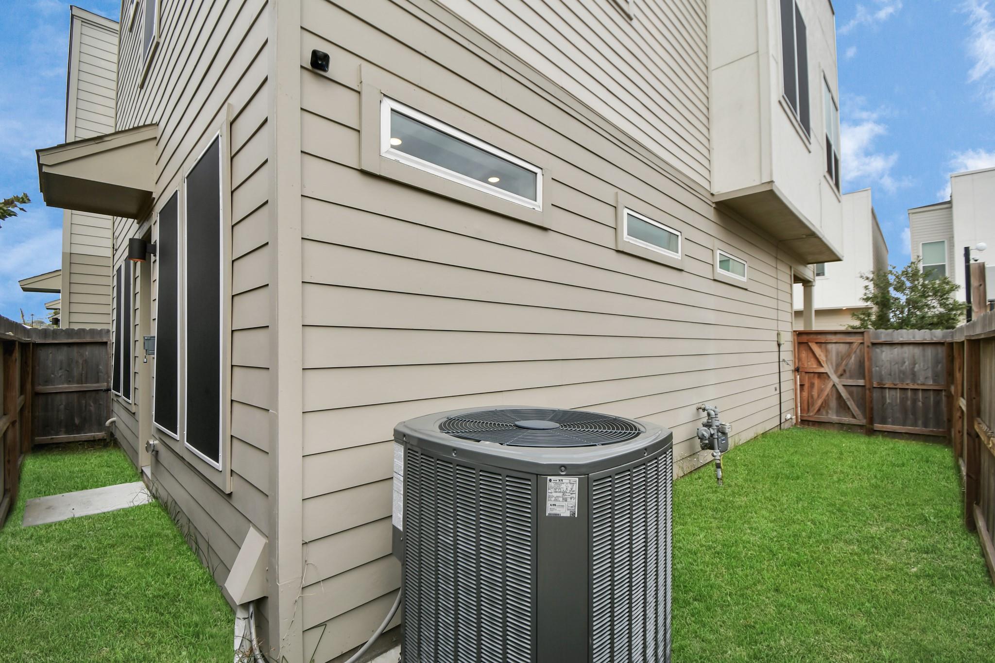 619 Thornton Oaks Lane