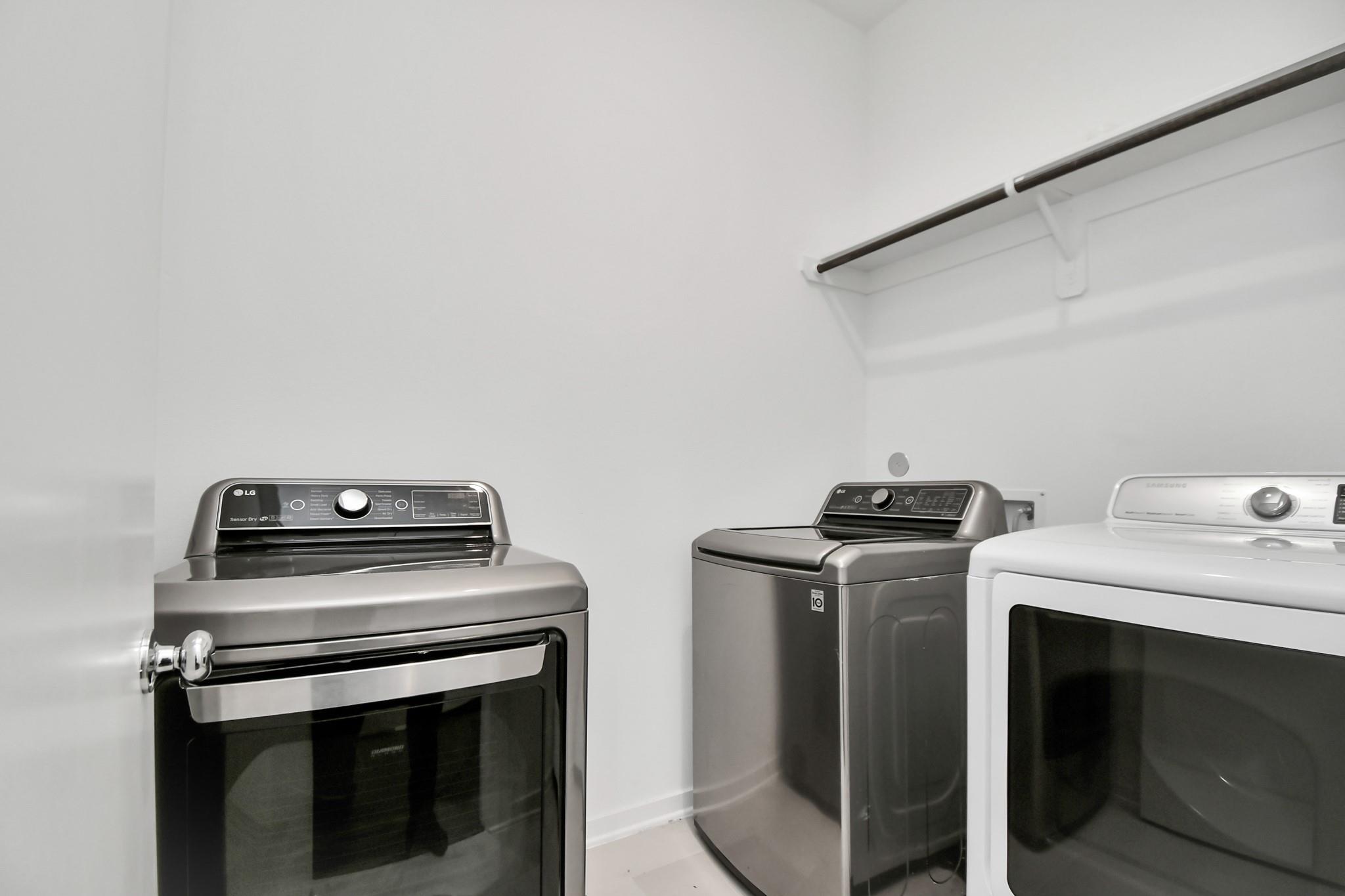 619 Thornton Oaks Lane