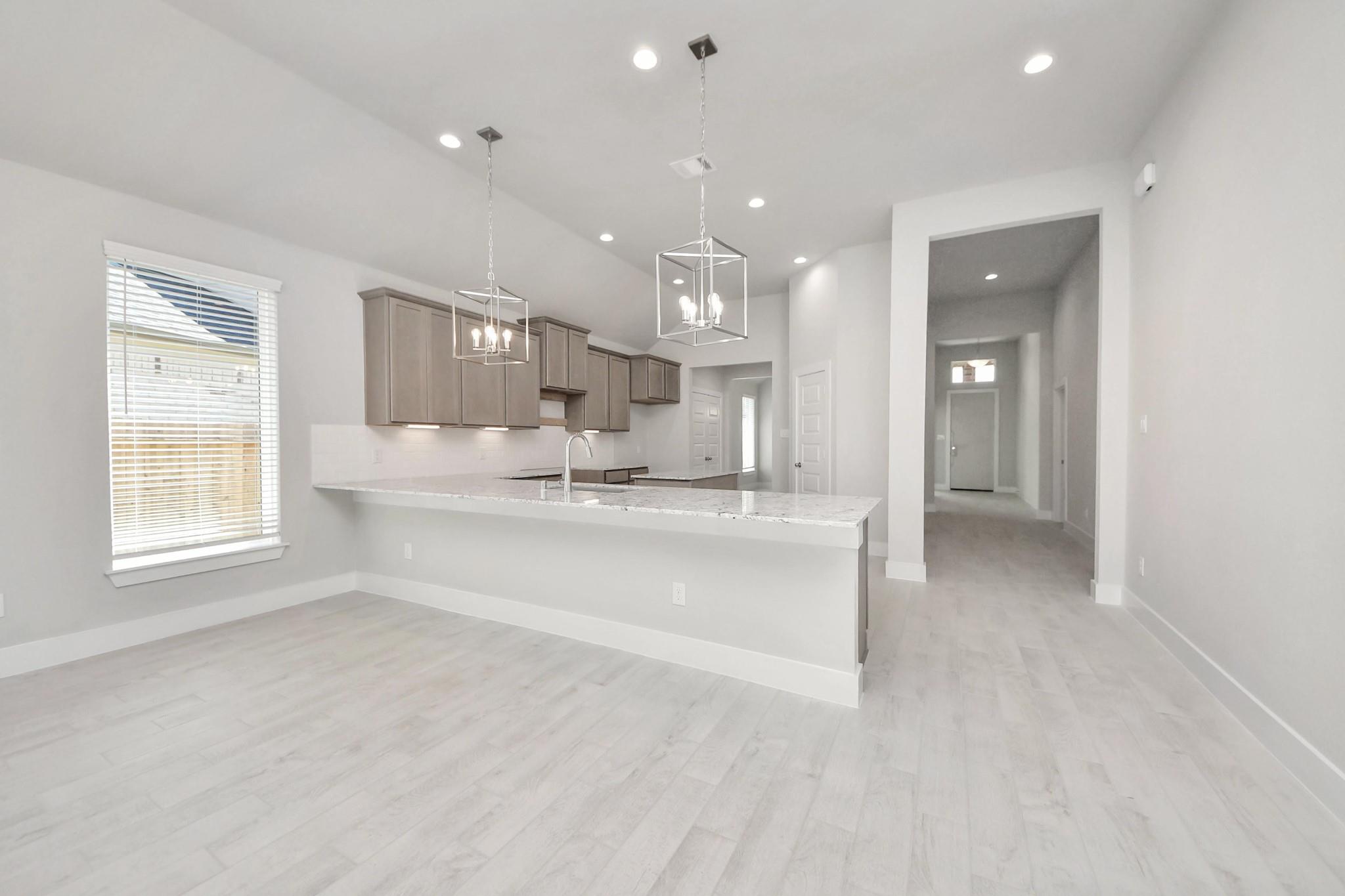 6206 Vista View Lane