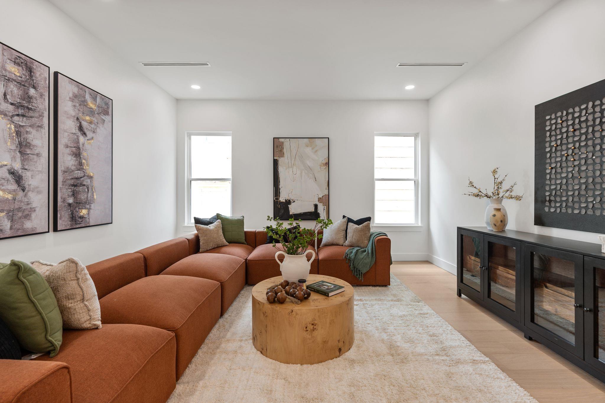 1906 Driscoll Street