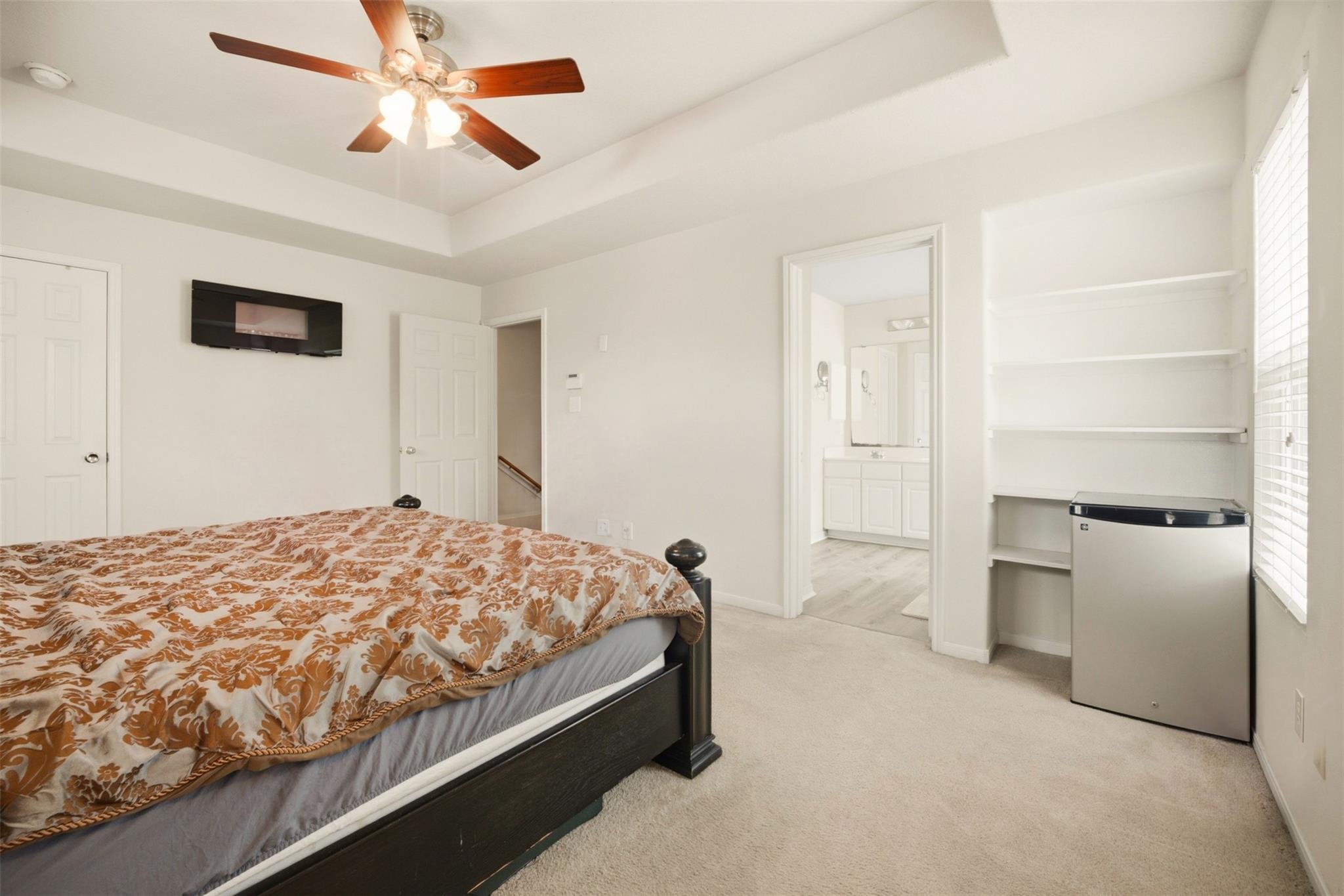 5034 Forest Hurst Drive