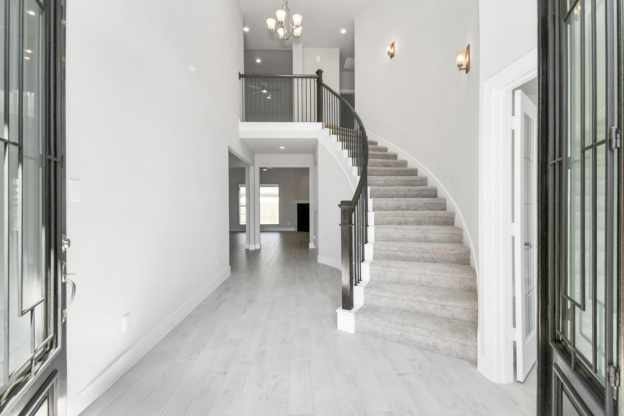 19718 Florence Glen Lane