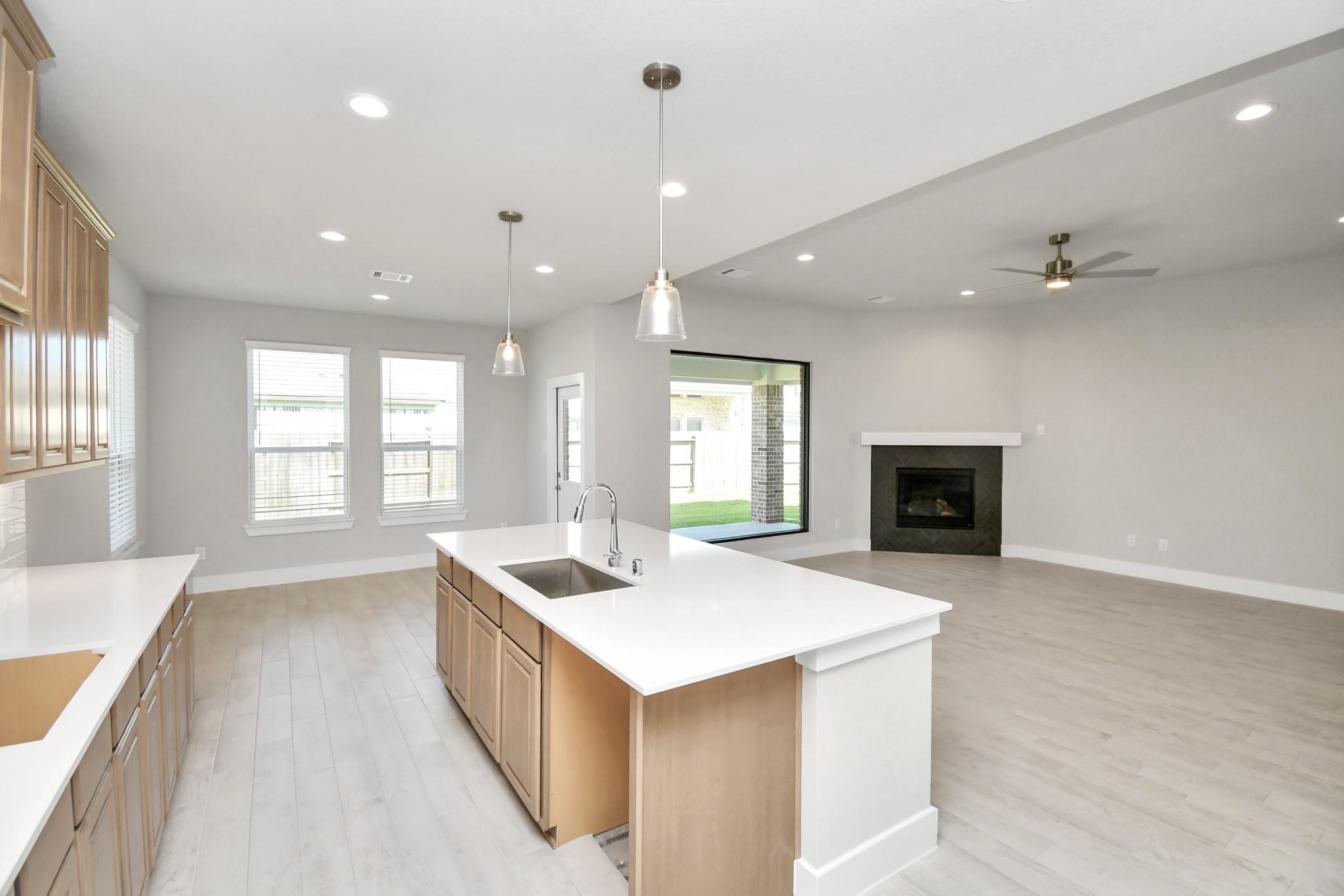 19718 Florence Glen Lane