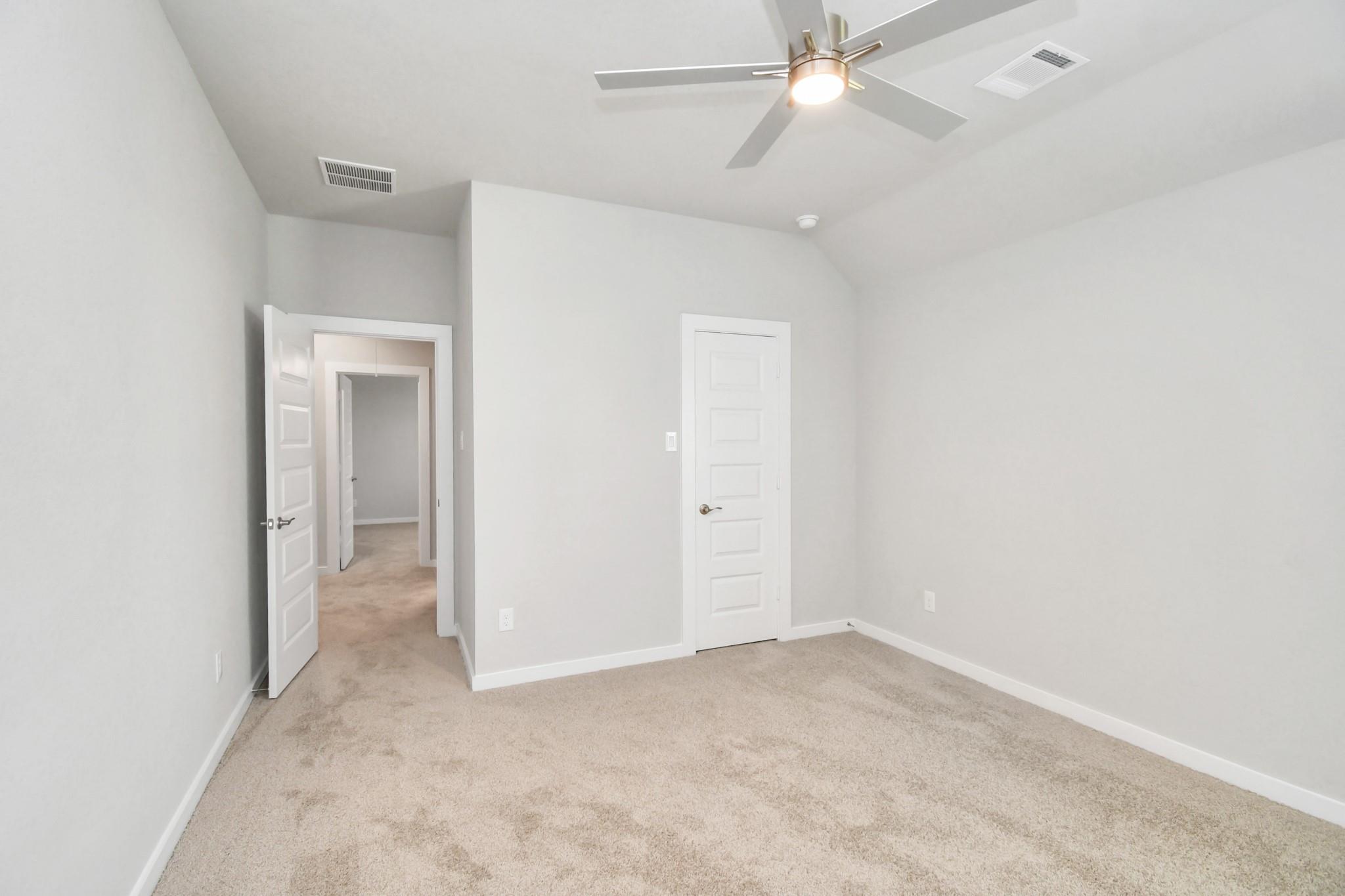 19718 Florence Glen Lane