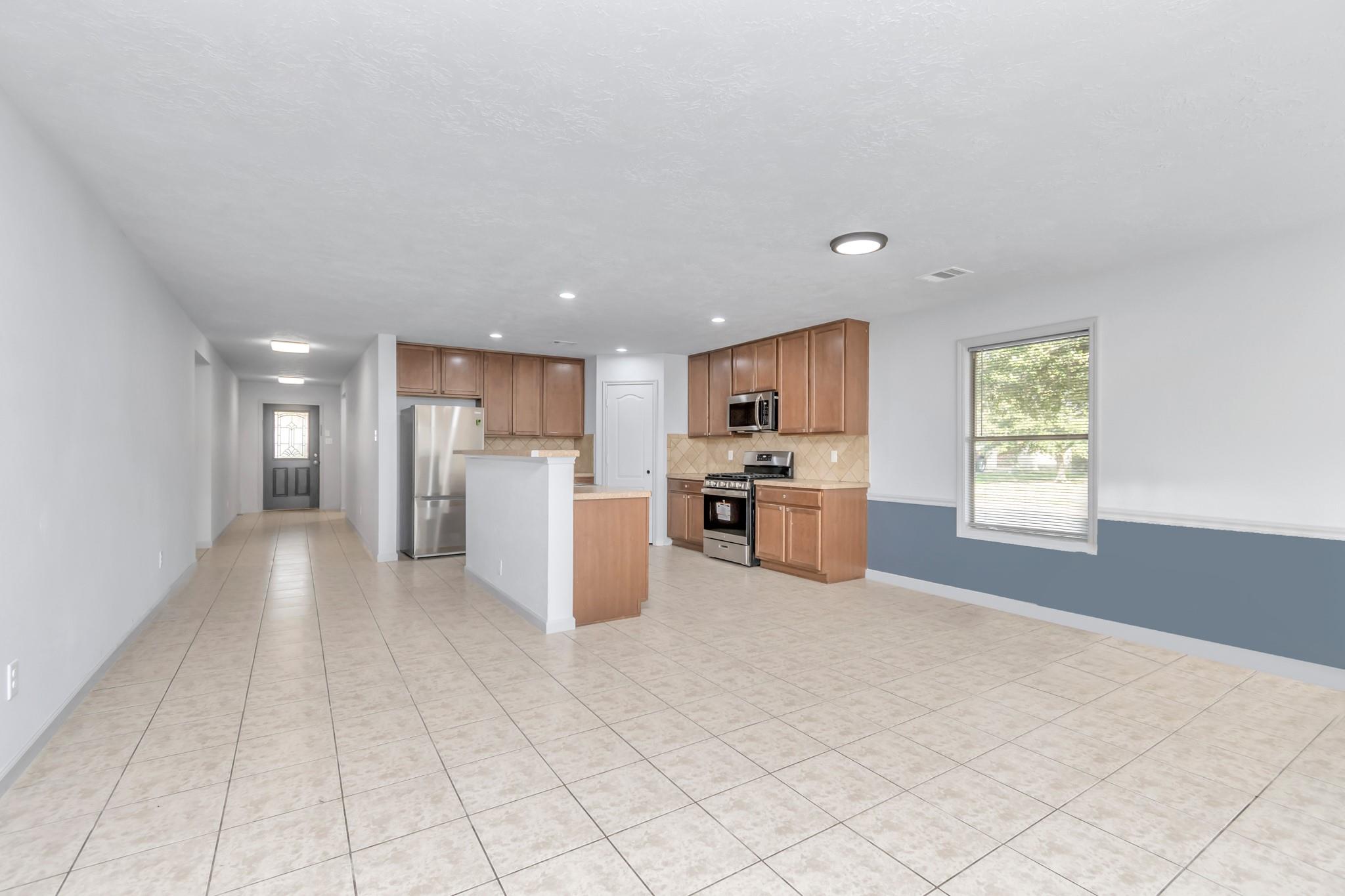 7946 Moss Springs Court