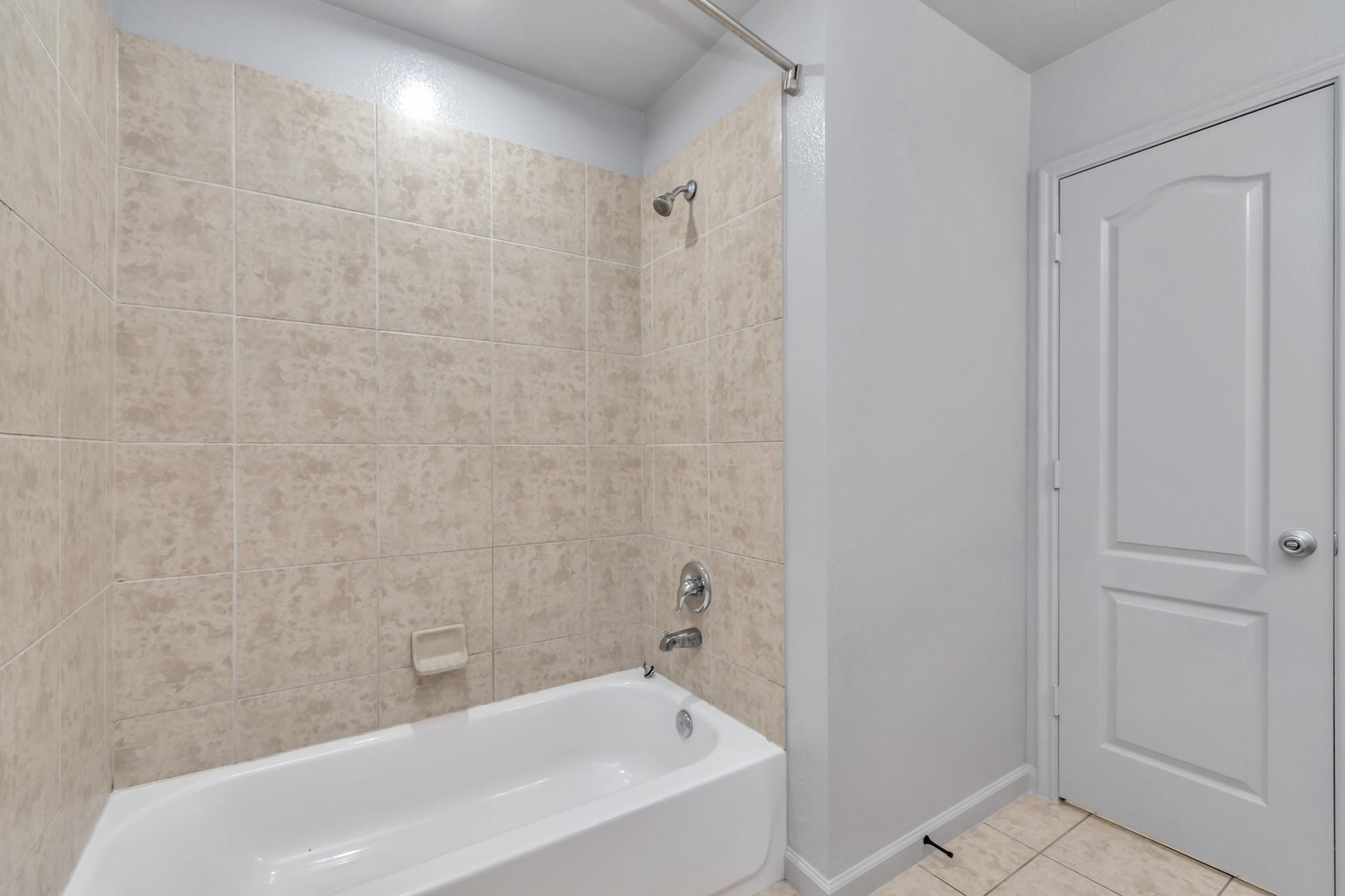 7946 Moss Springs Court