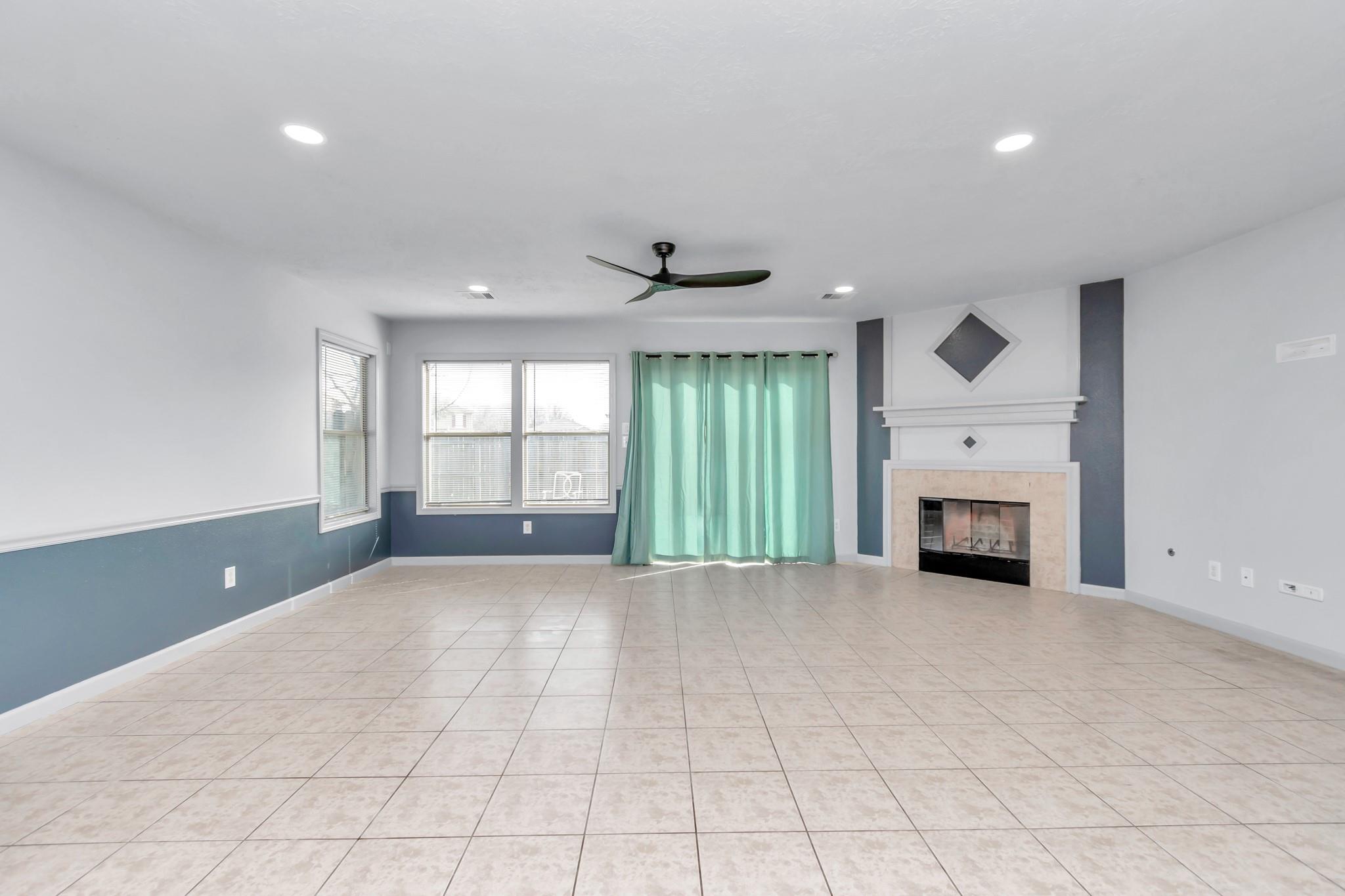 7946 Moss Springs Court