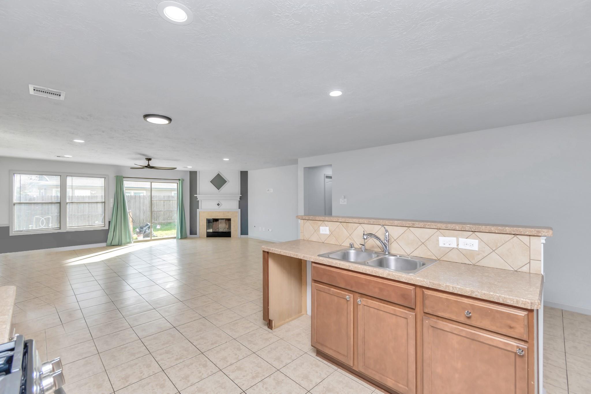 7946 Moss Springs Court