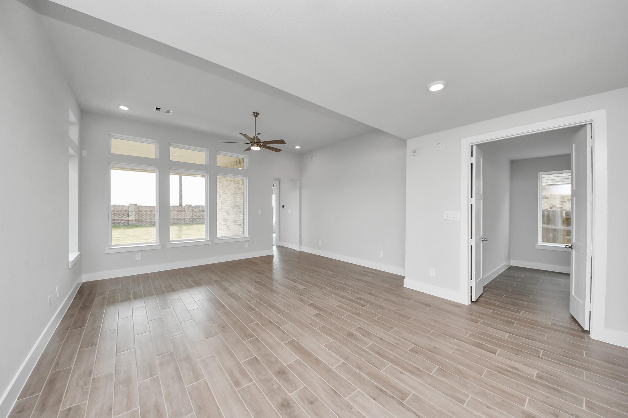 18843 Brego Lane, Tomball