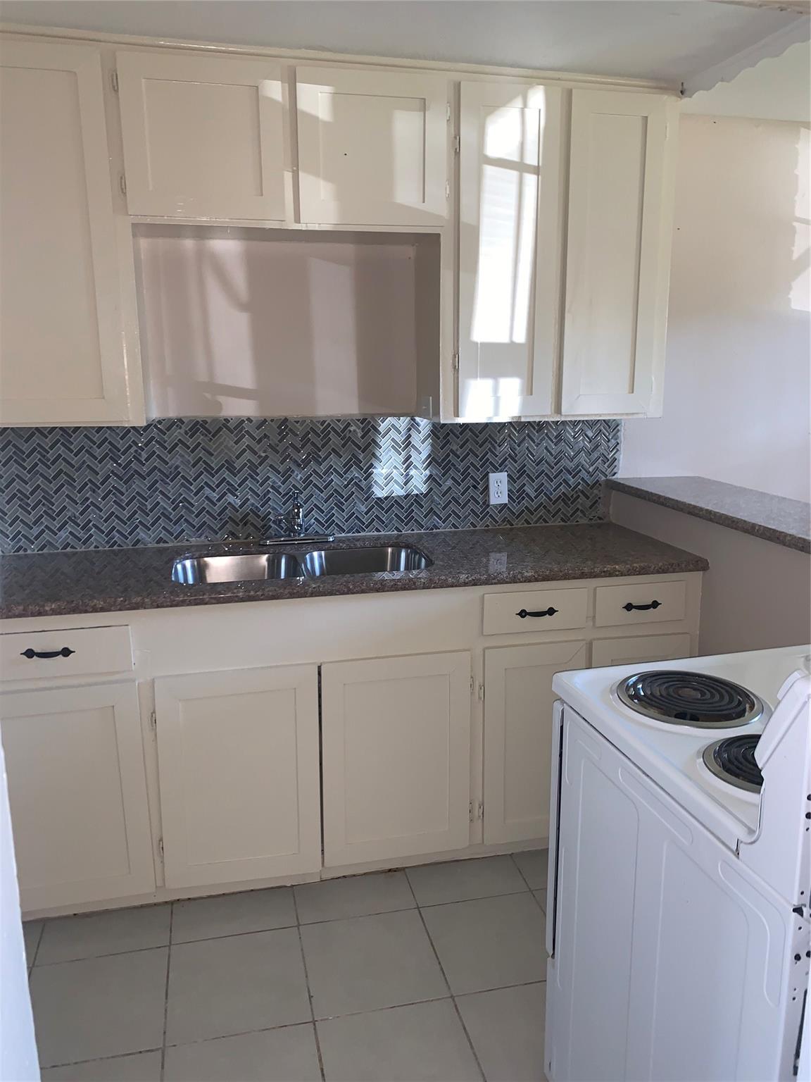 9211 N Green River Dr Drive # 6