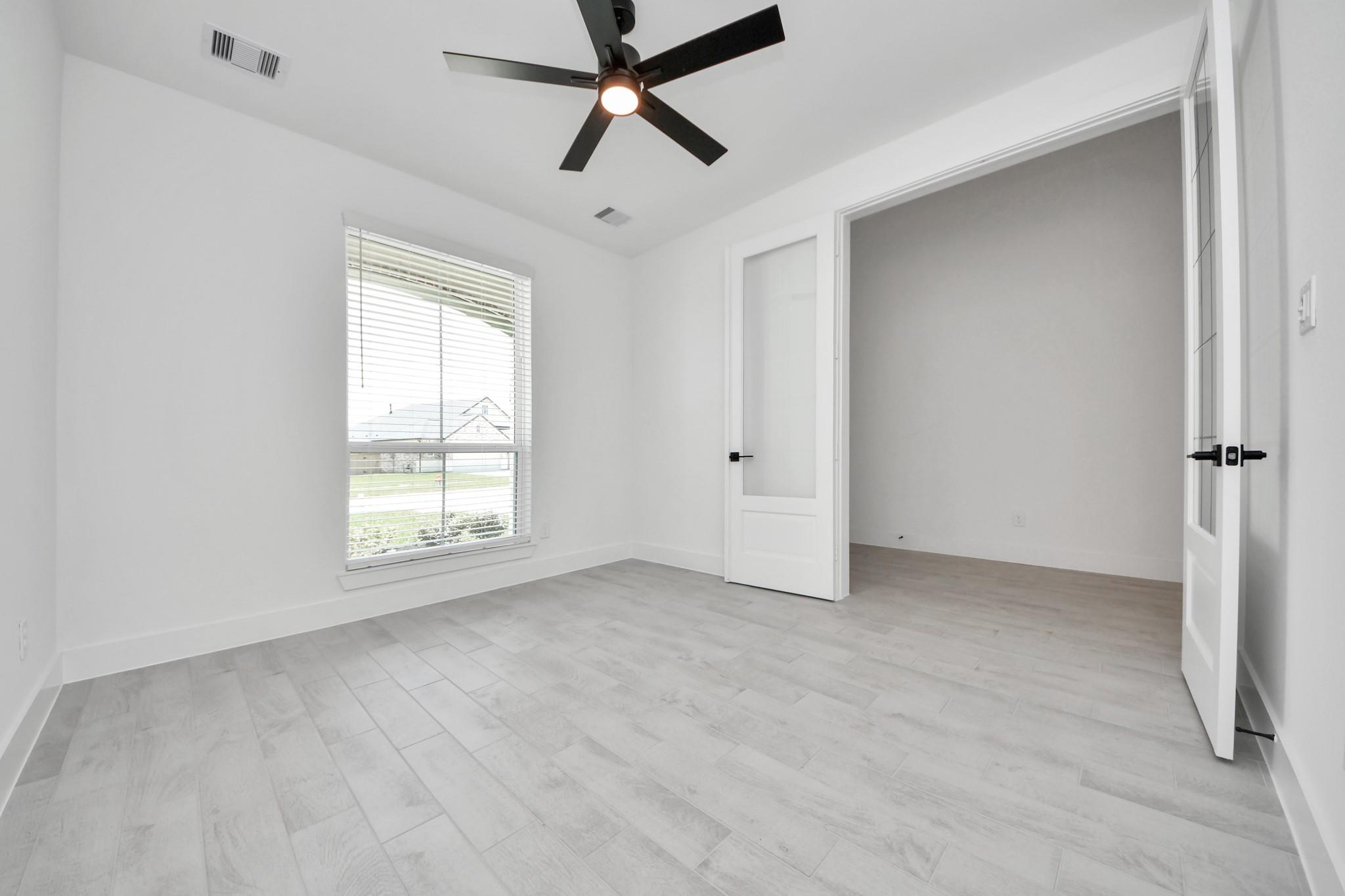 6211 Vista View Lane