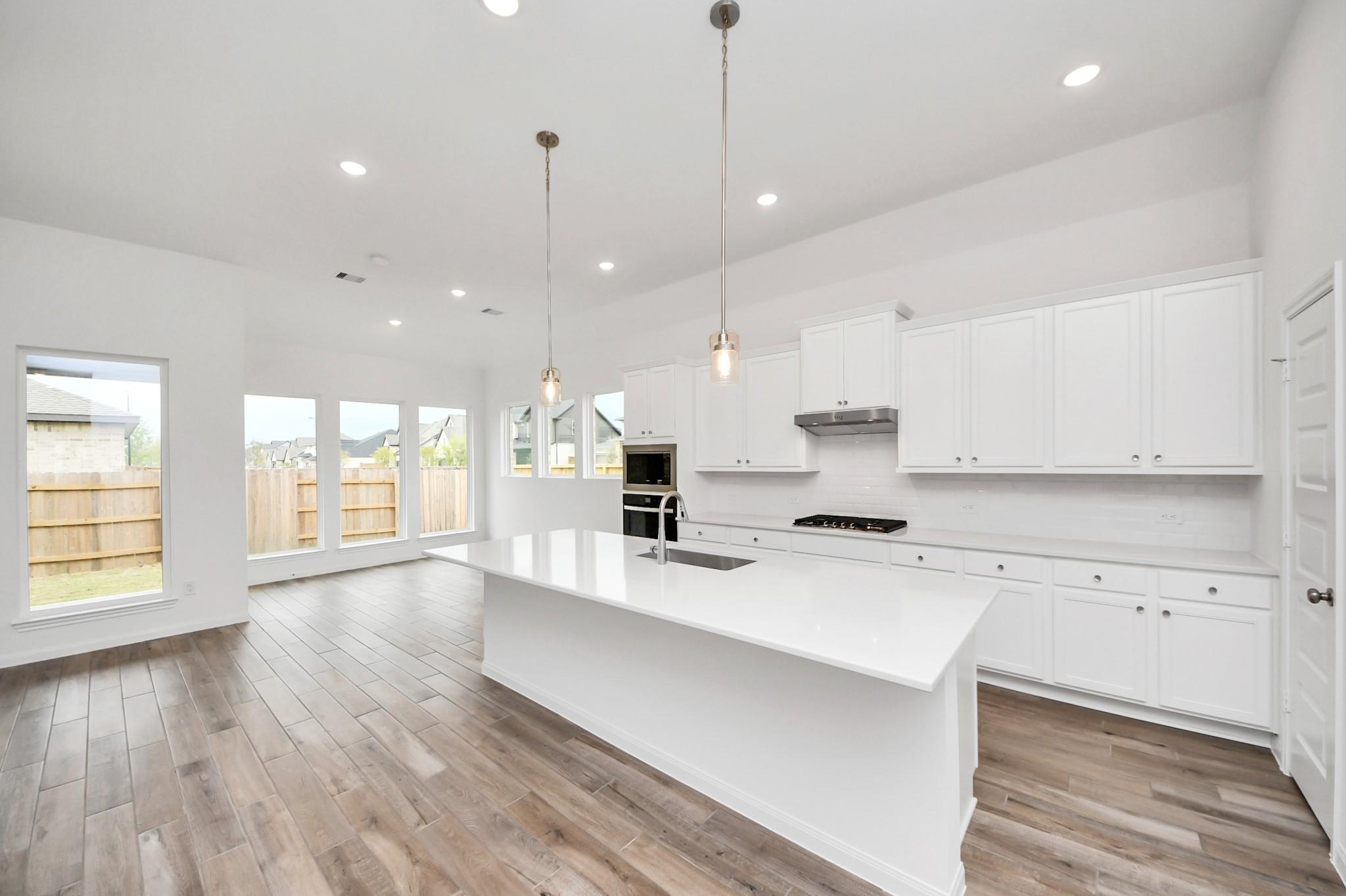 7706 Clover Gully Lane