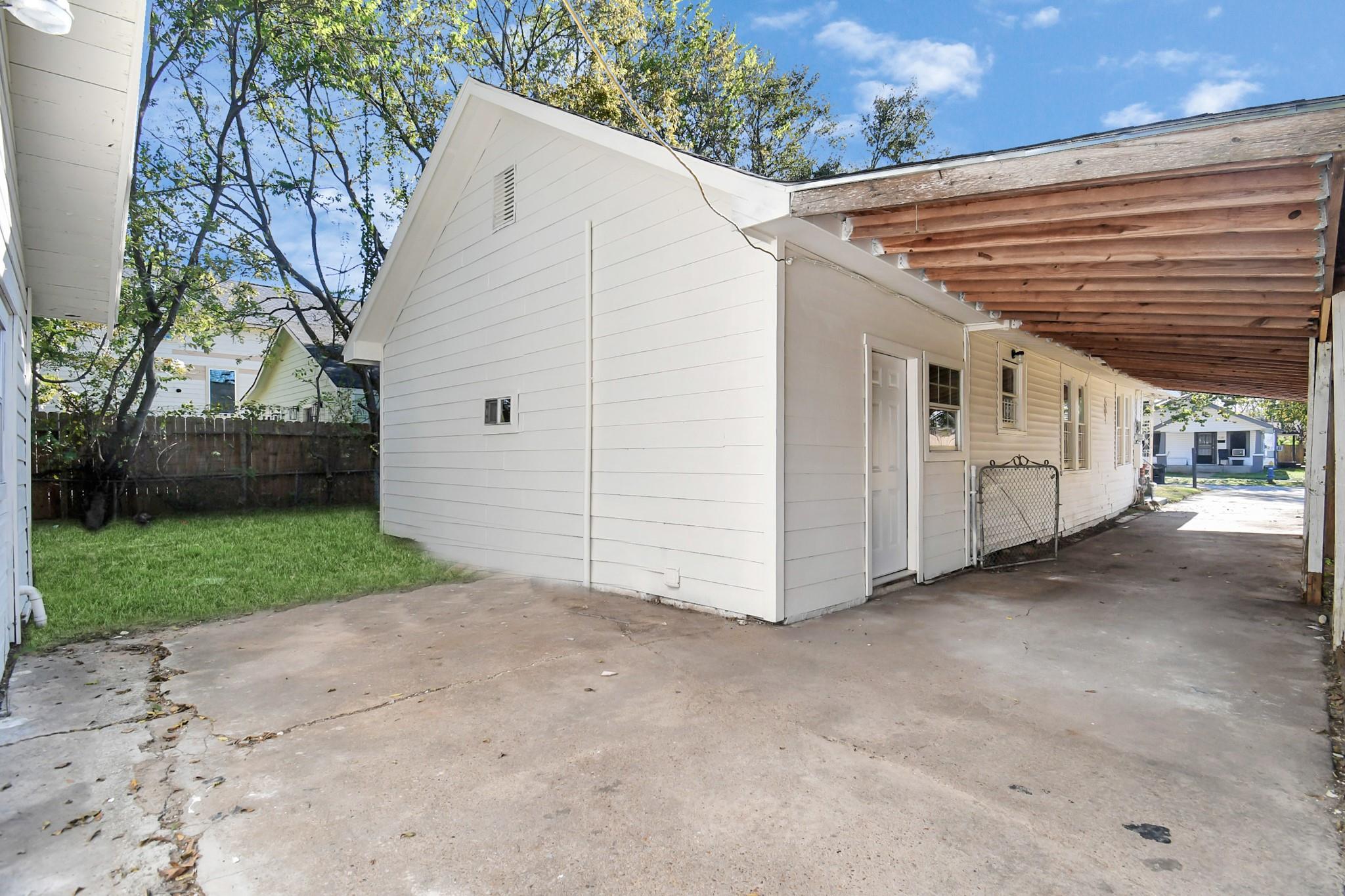 5103 New Orleans Street