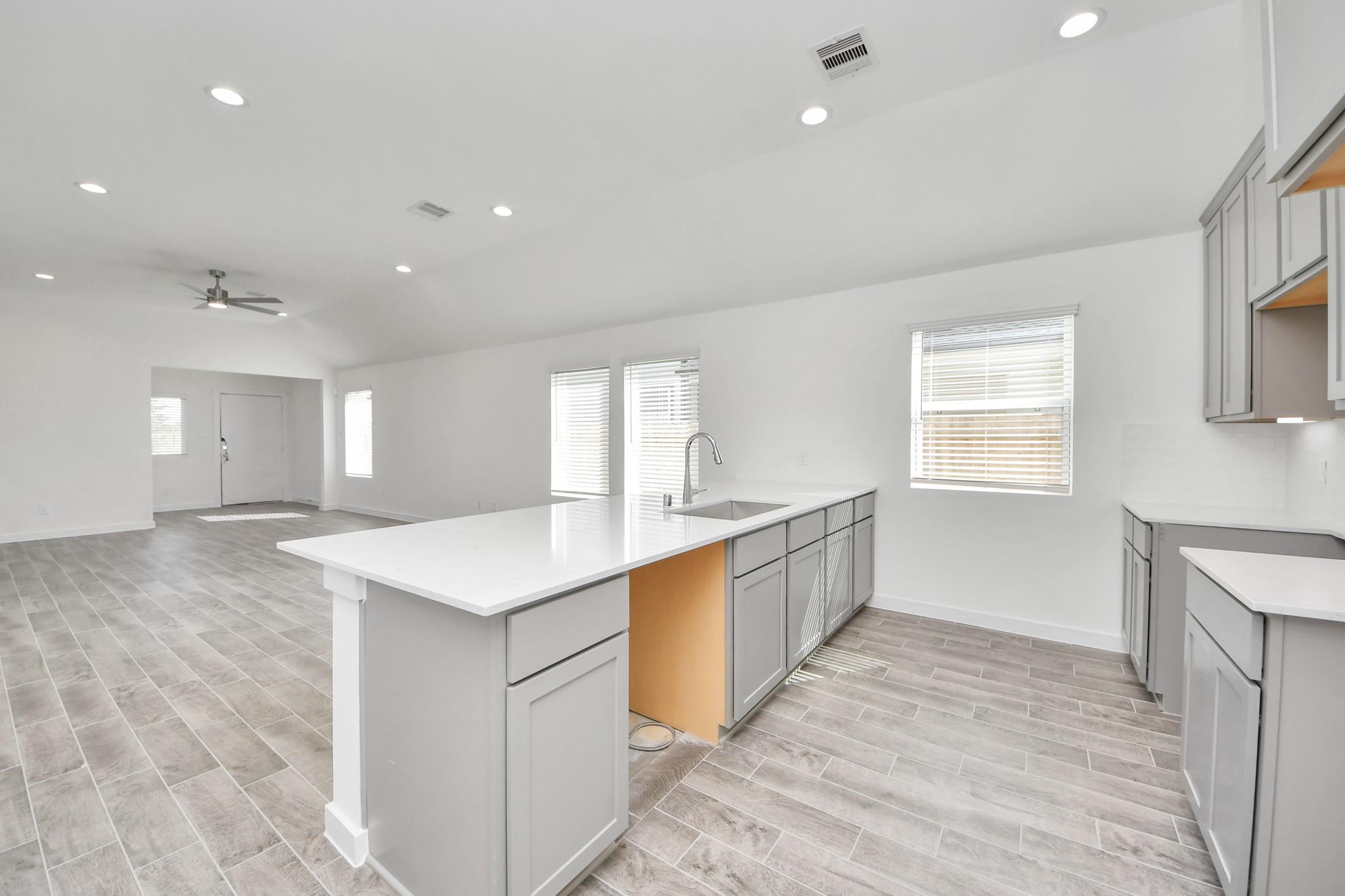 5839 Madison Trail Drive