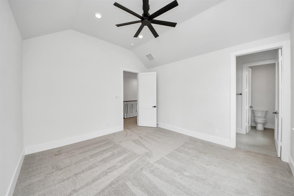 405 Forest Reserve Place