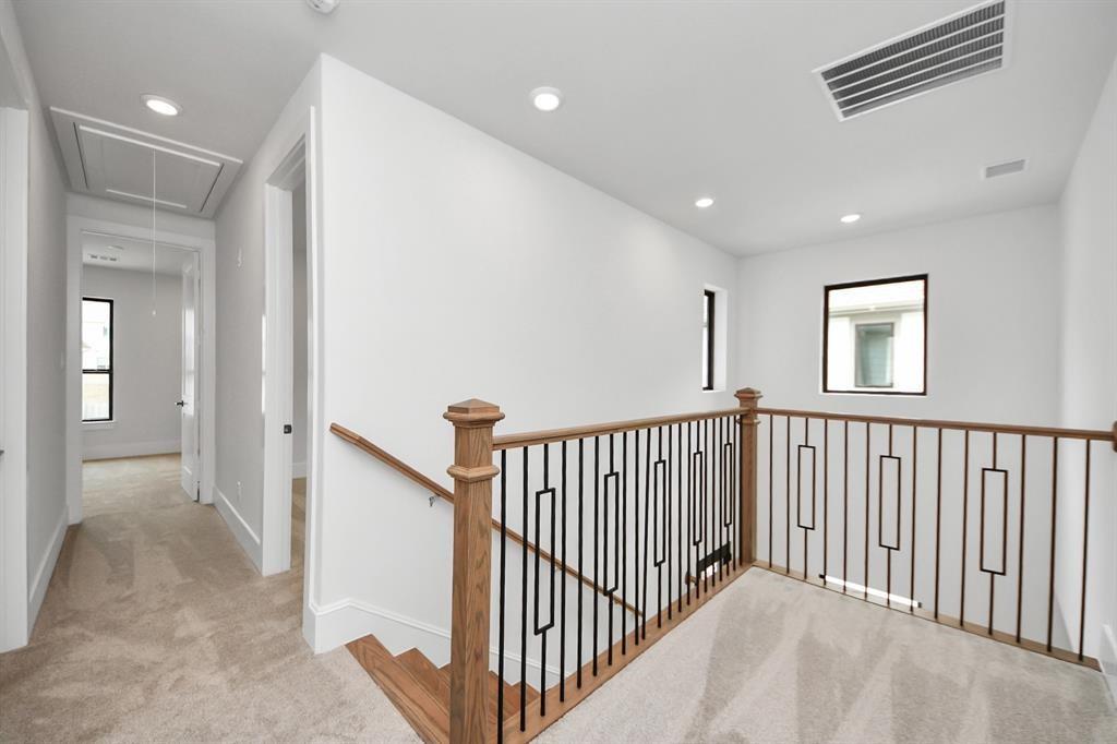 405 Forest Reserve Place