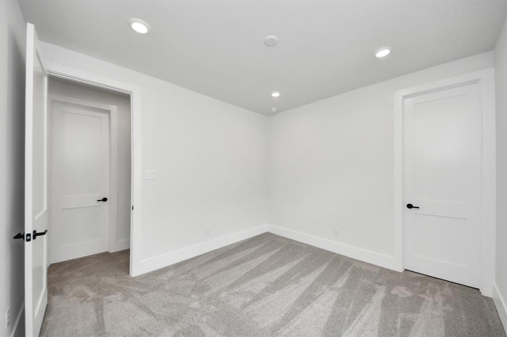 405 Forest Reserve Place