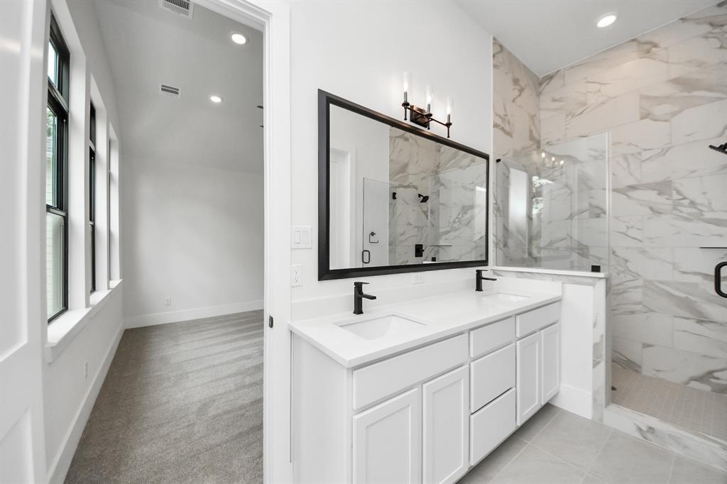 405 Forest Reserve Place