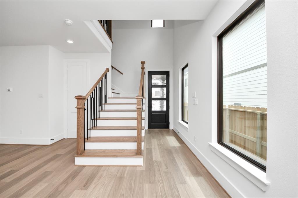 405 Forest Reserve Place