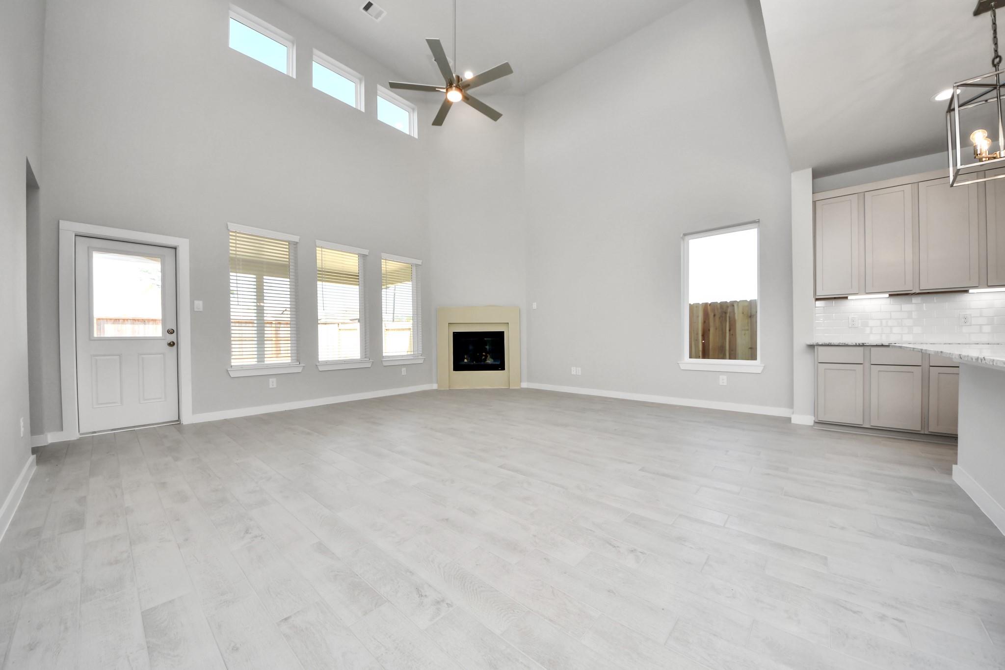 24527 Broad Park Ct