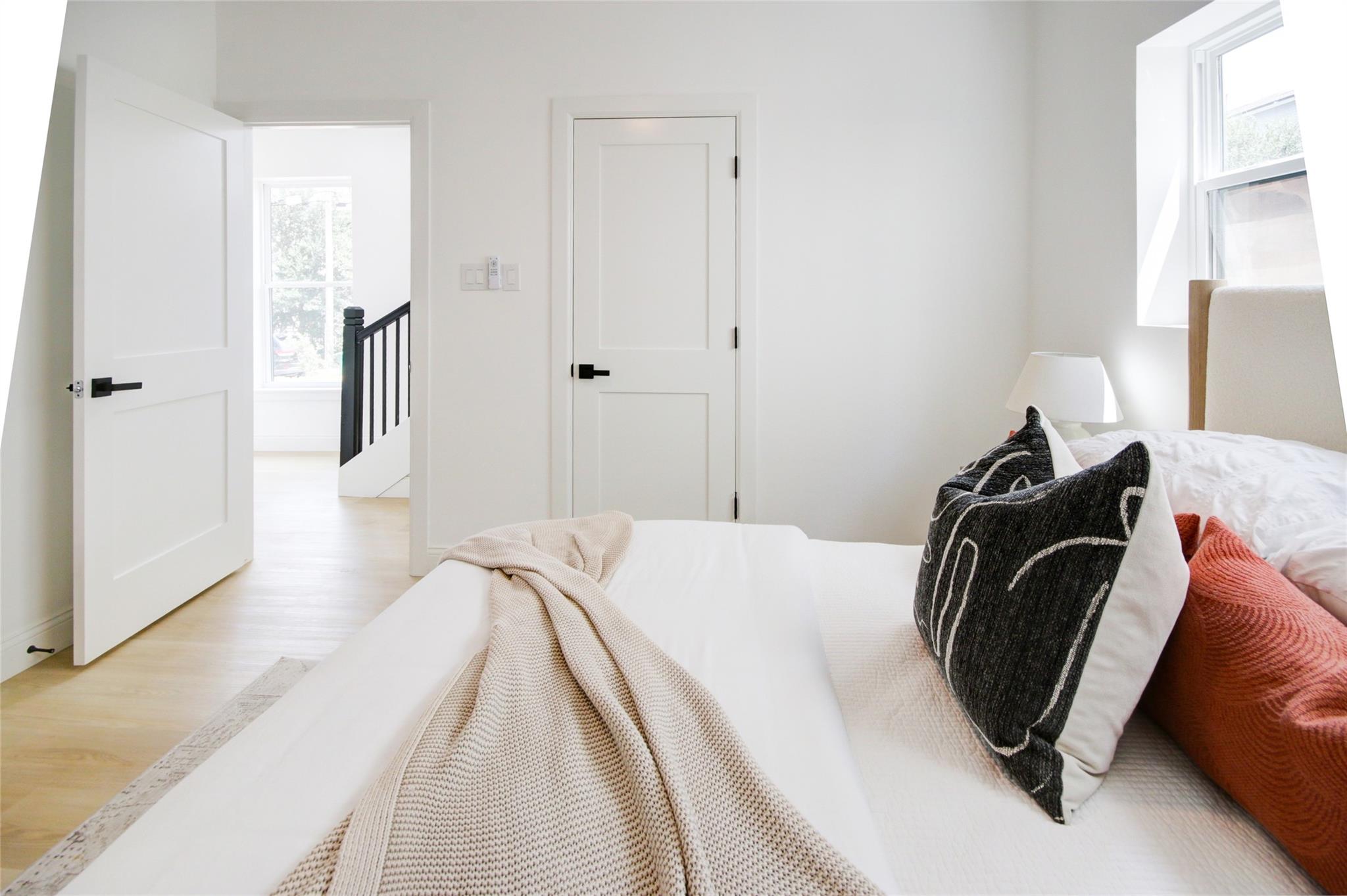 1214 W 24th Street Unit: E