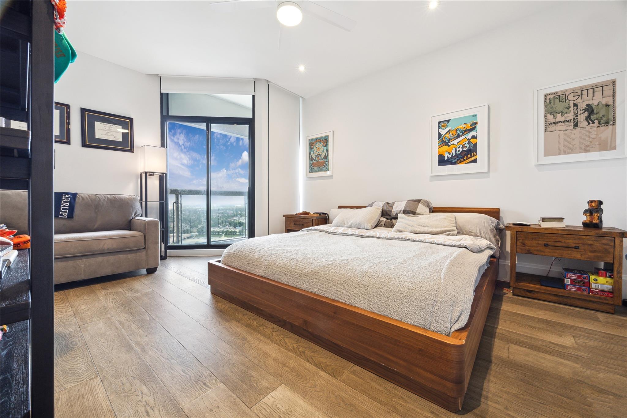 1701 Hermann Drive # 23B