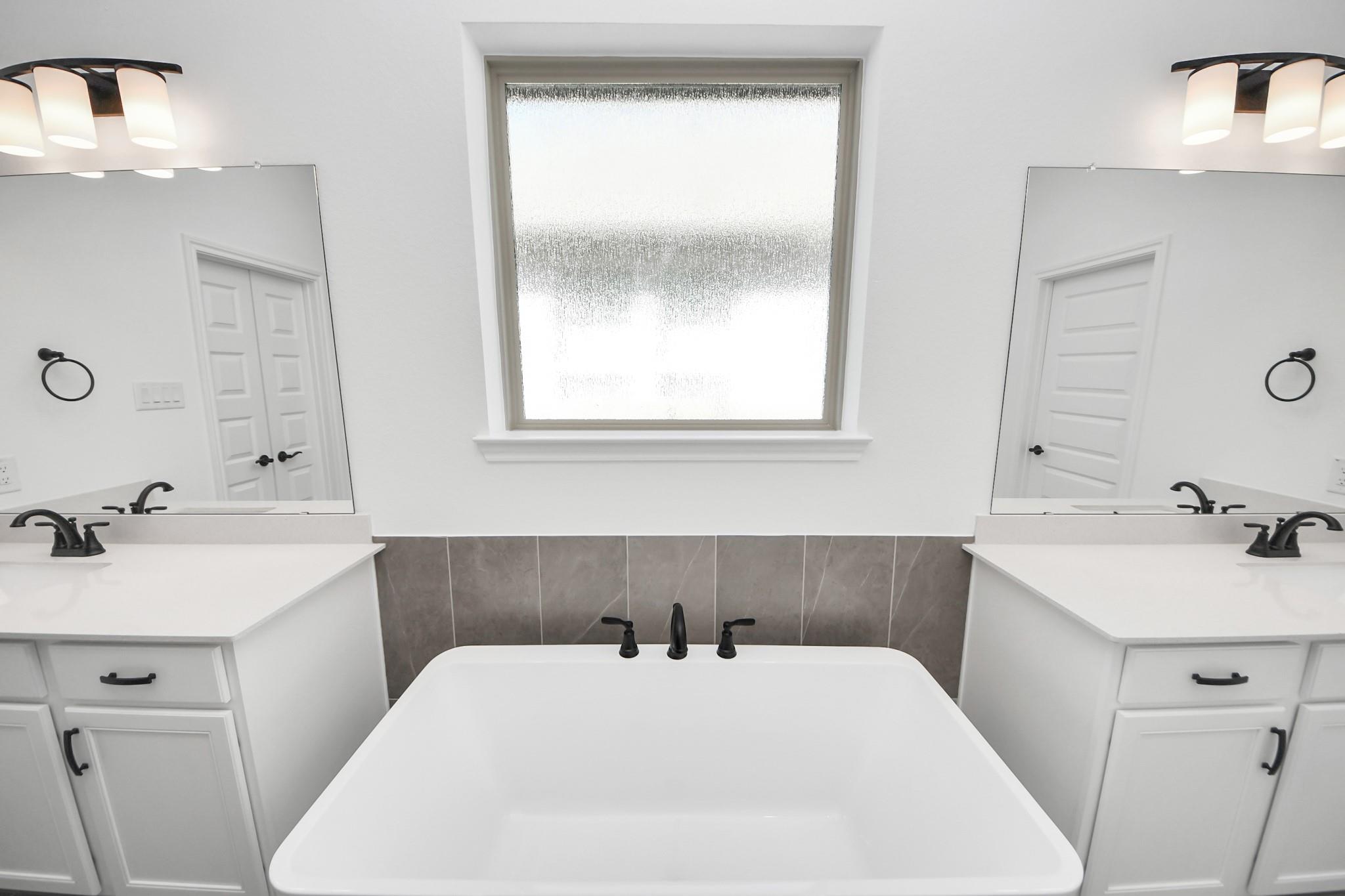 7715 Pale Petunia Trail