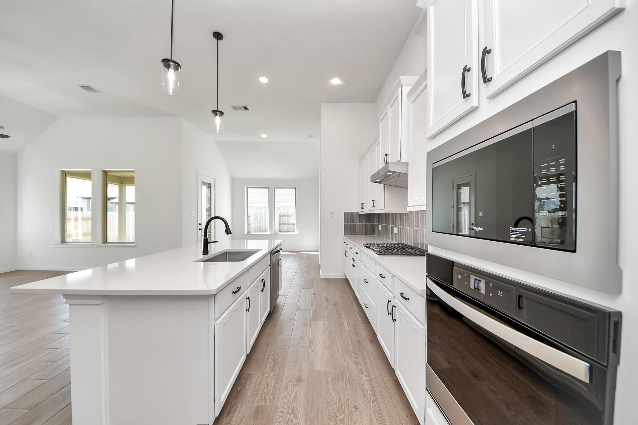 7715 Pale Petunia Trail