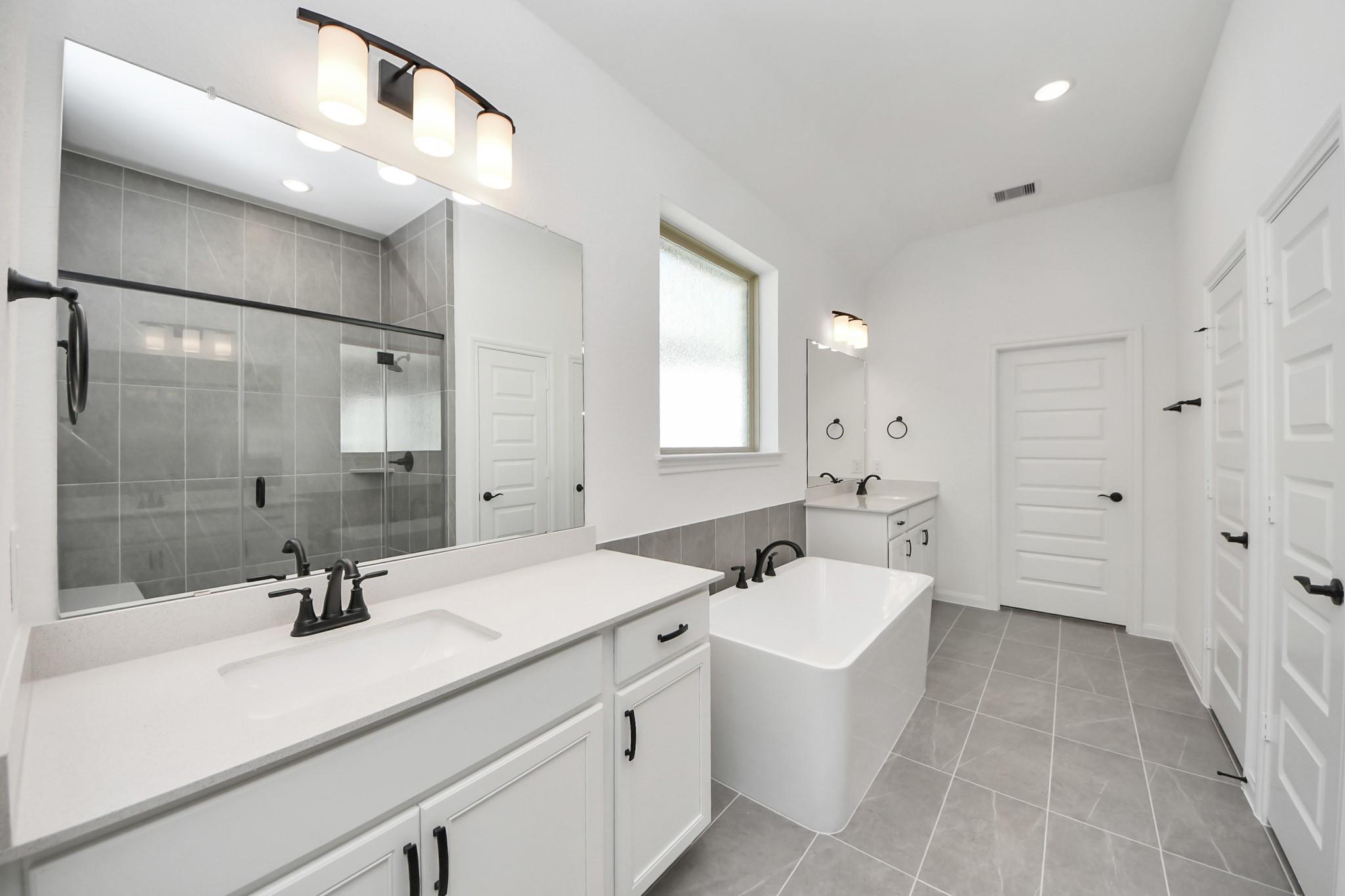 7715 Pale Petunia Trail