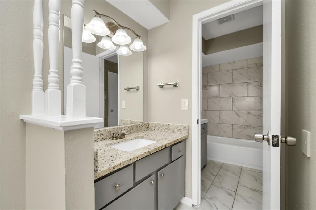 1736 Crestdale Drive # 7