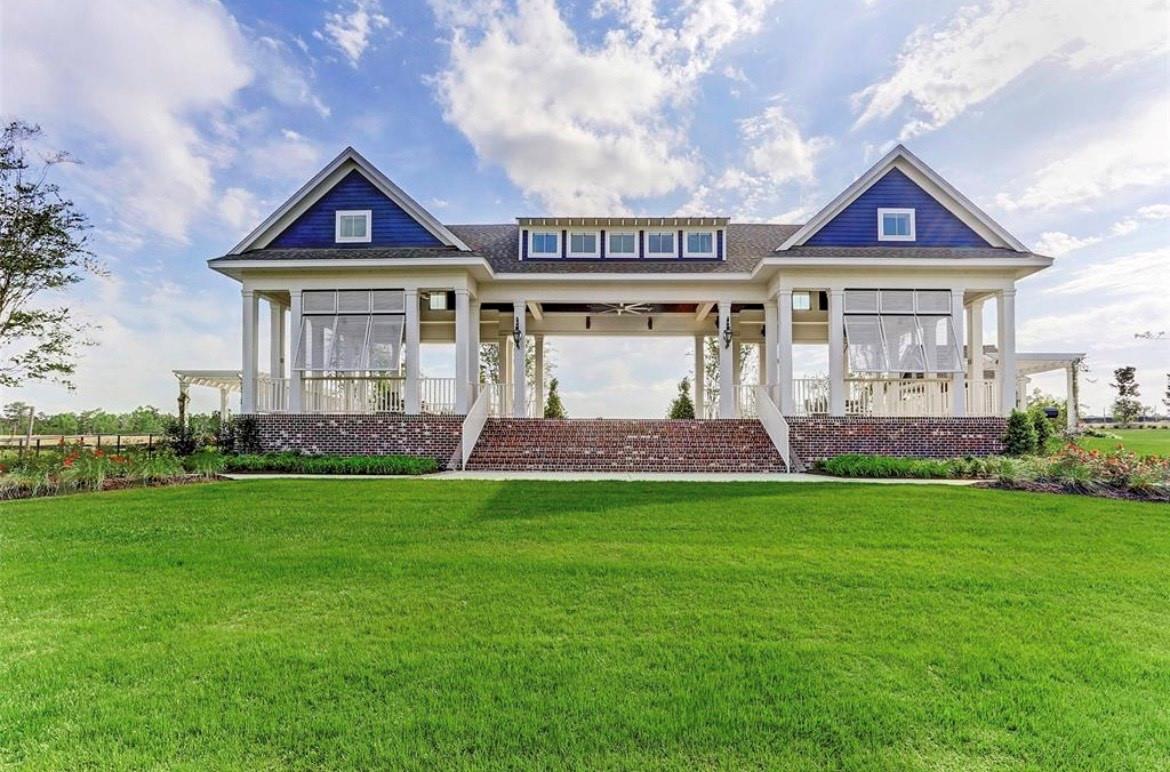 2368 Goldenglade Drive