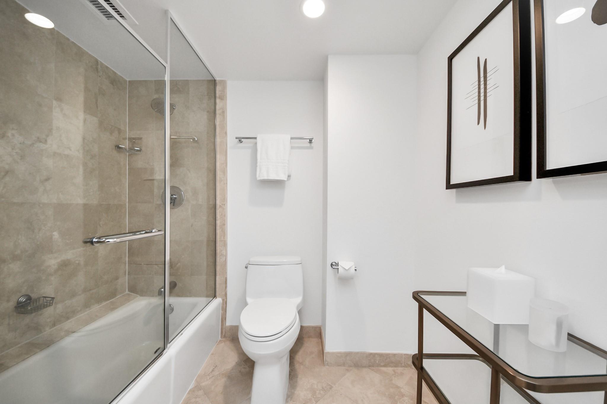 1300 Lamar Street Street # T8