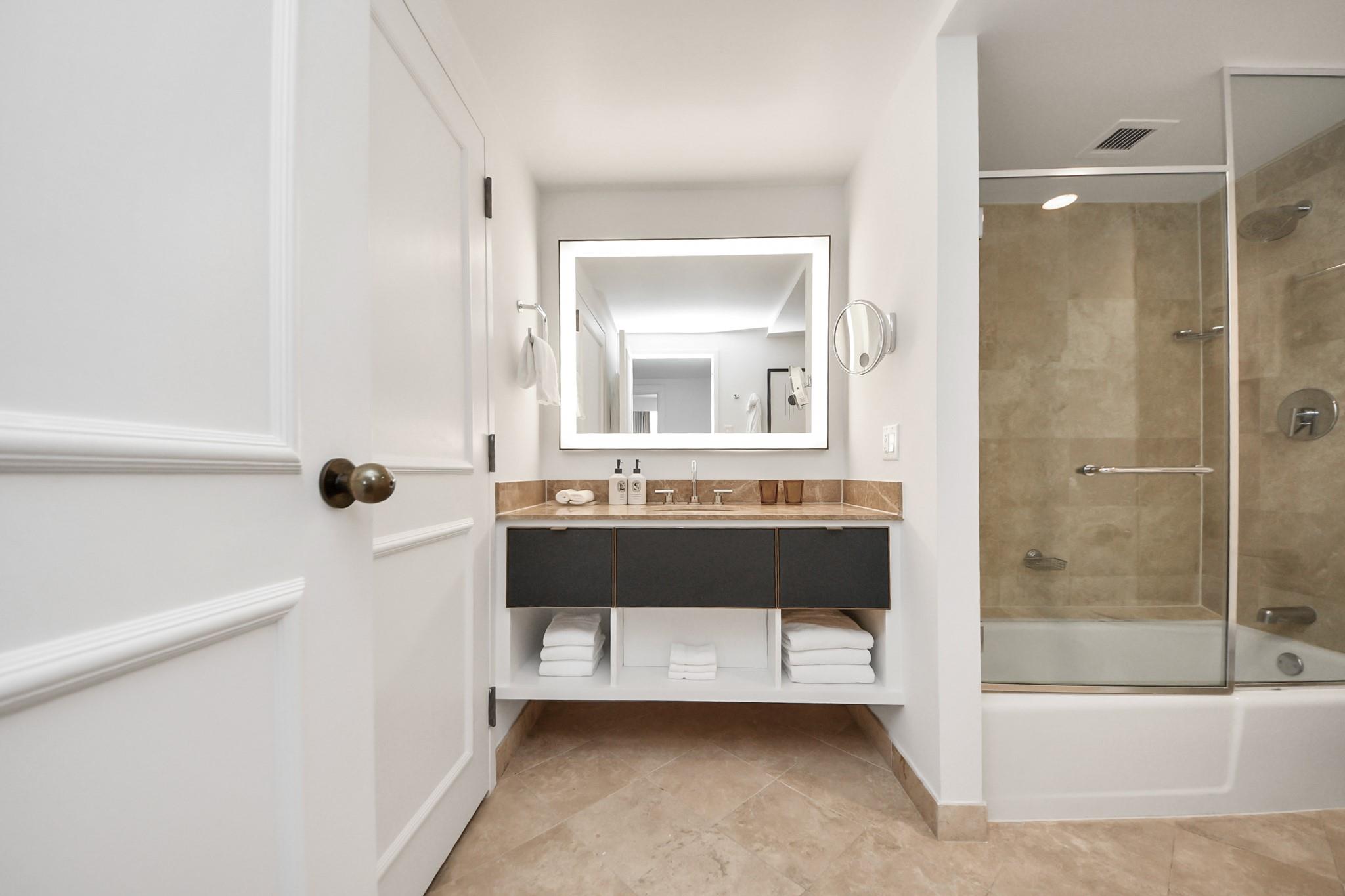 1300 Lamar Street Street # T8