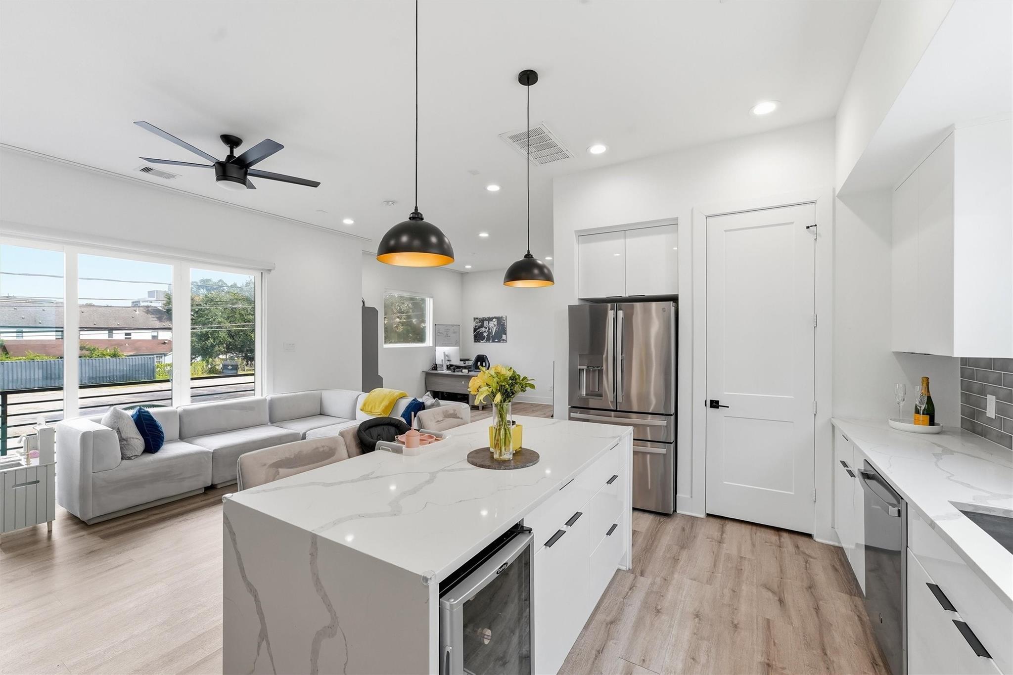 2404 Hadley # C