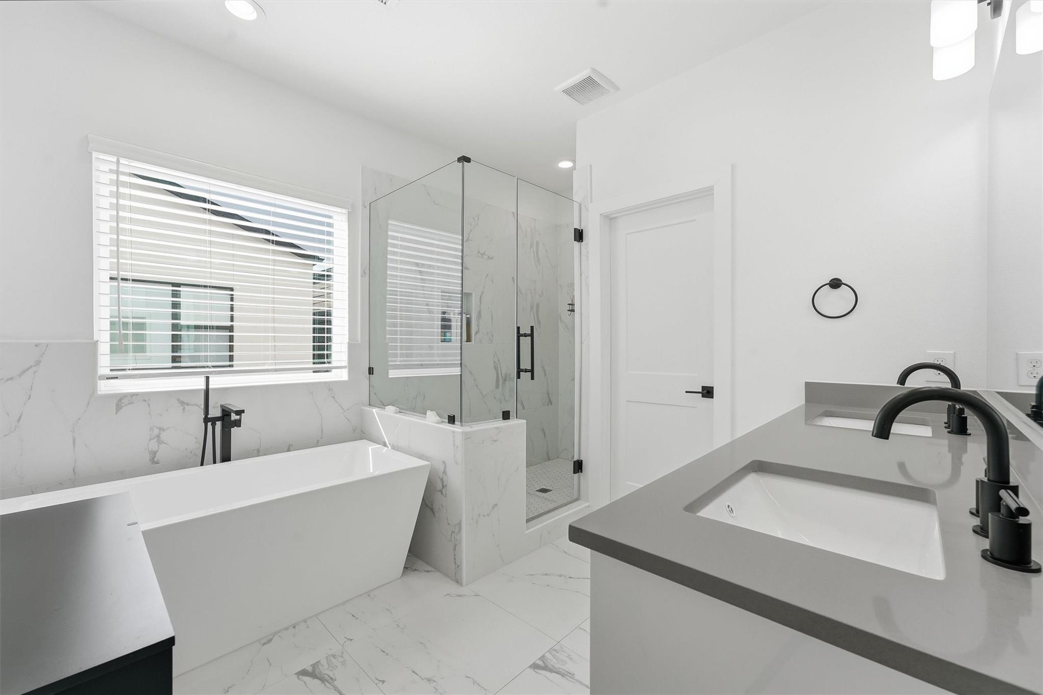 2404 Hadley # C