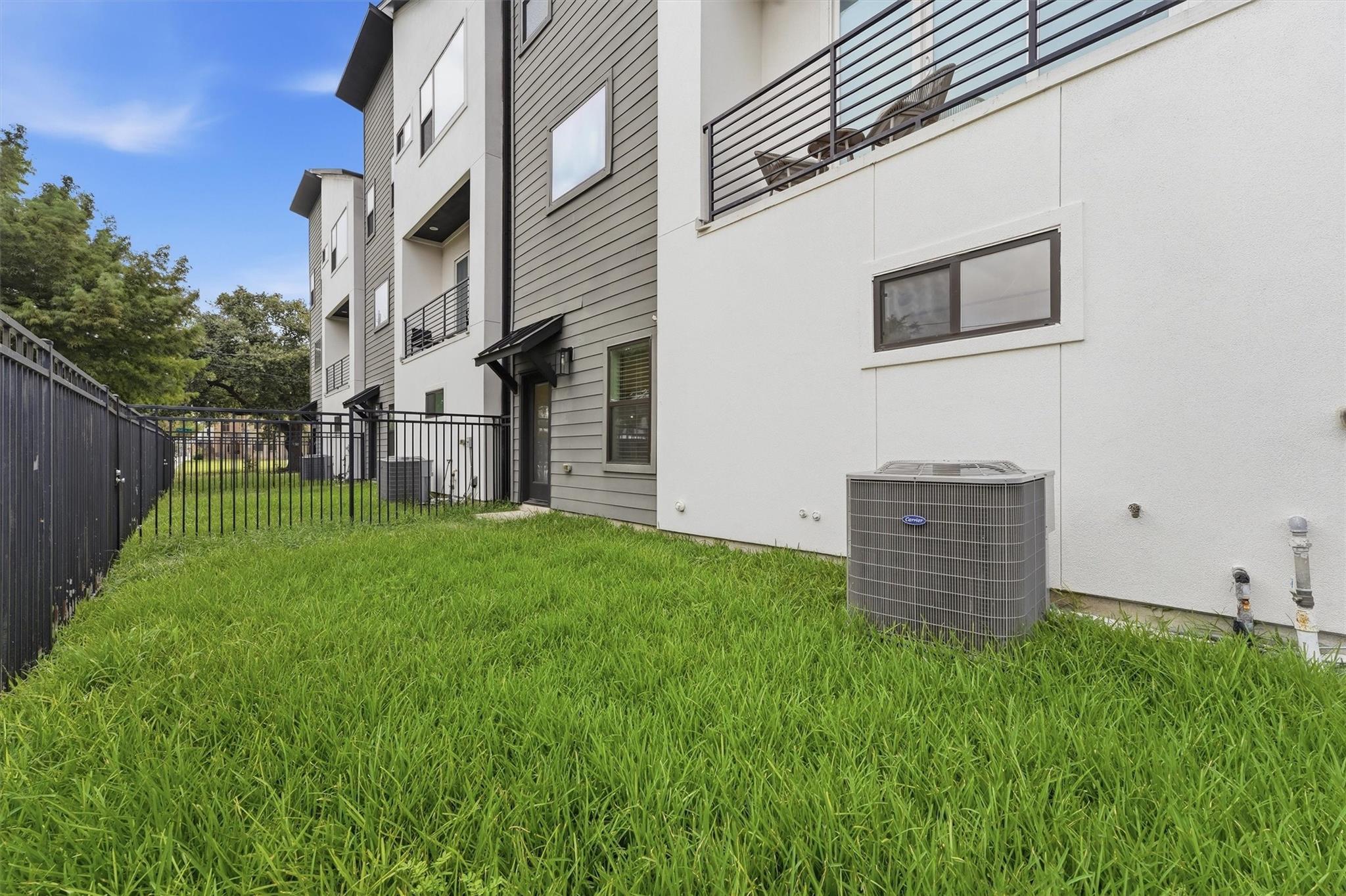 2404 Hadley # C