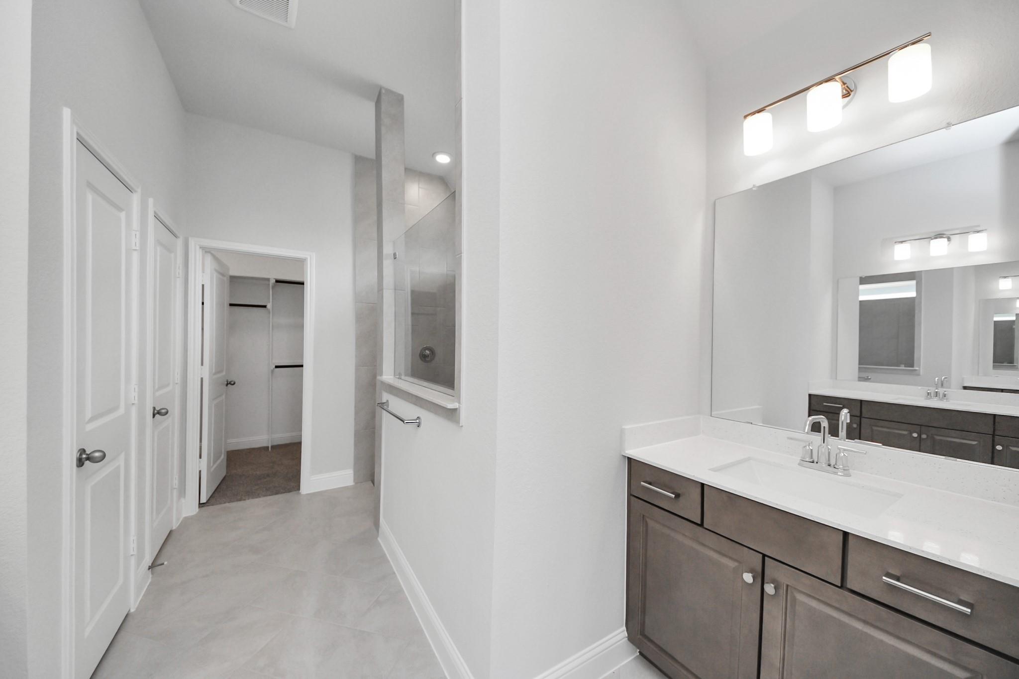 6722 Arabella Lakes Drive