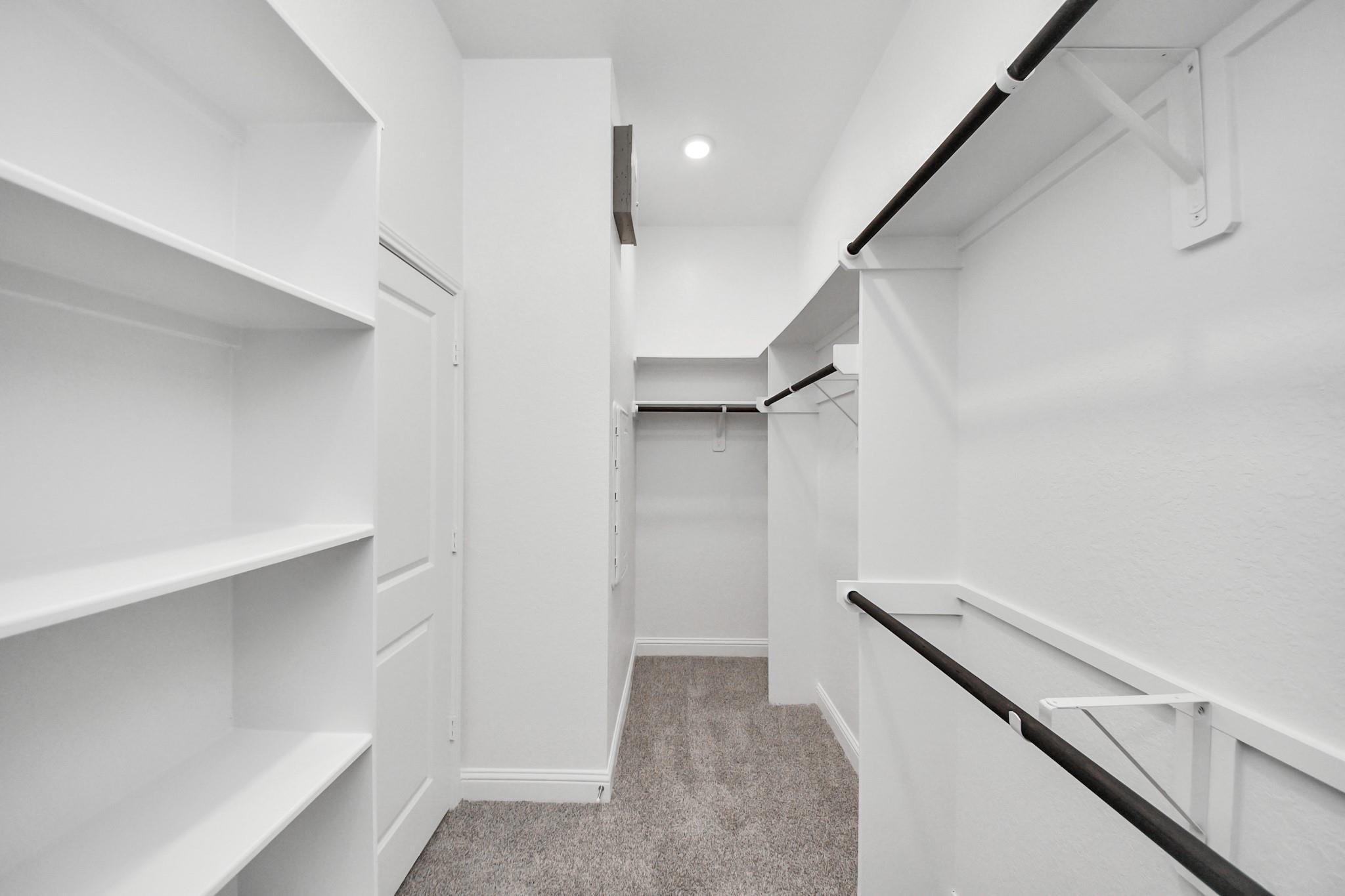 6722 Arabella Lakes Drive