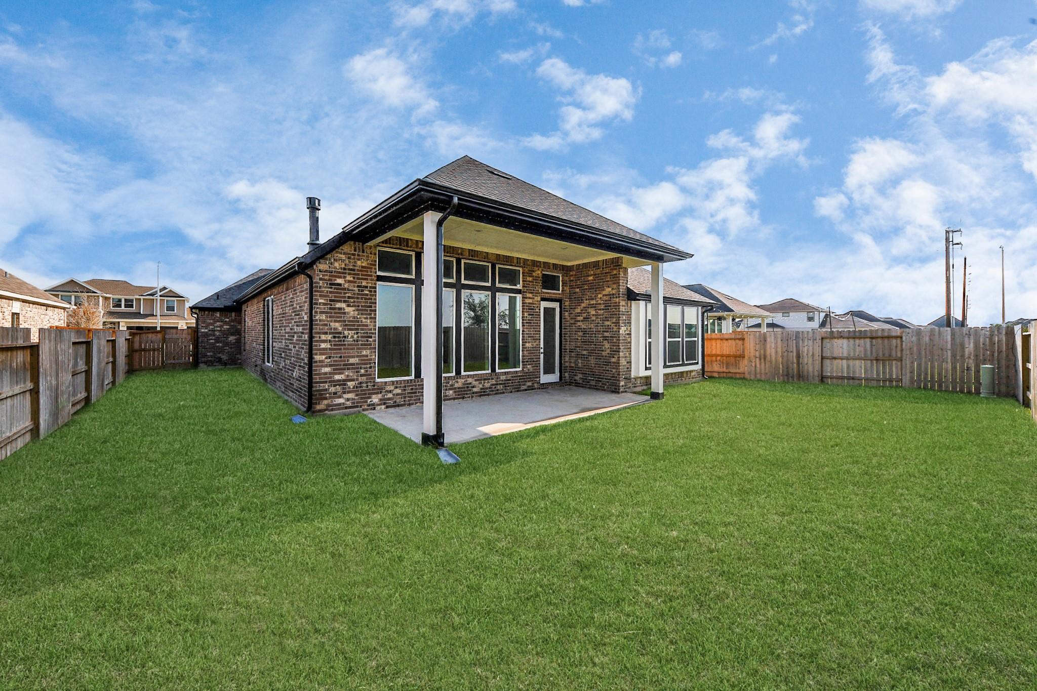 6722 Arabella Lakes Drive