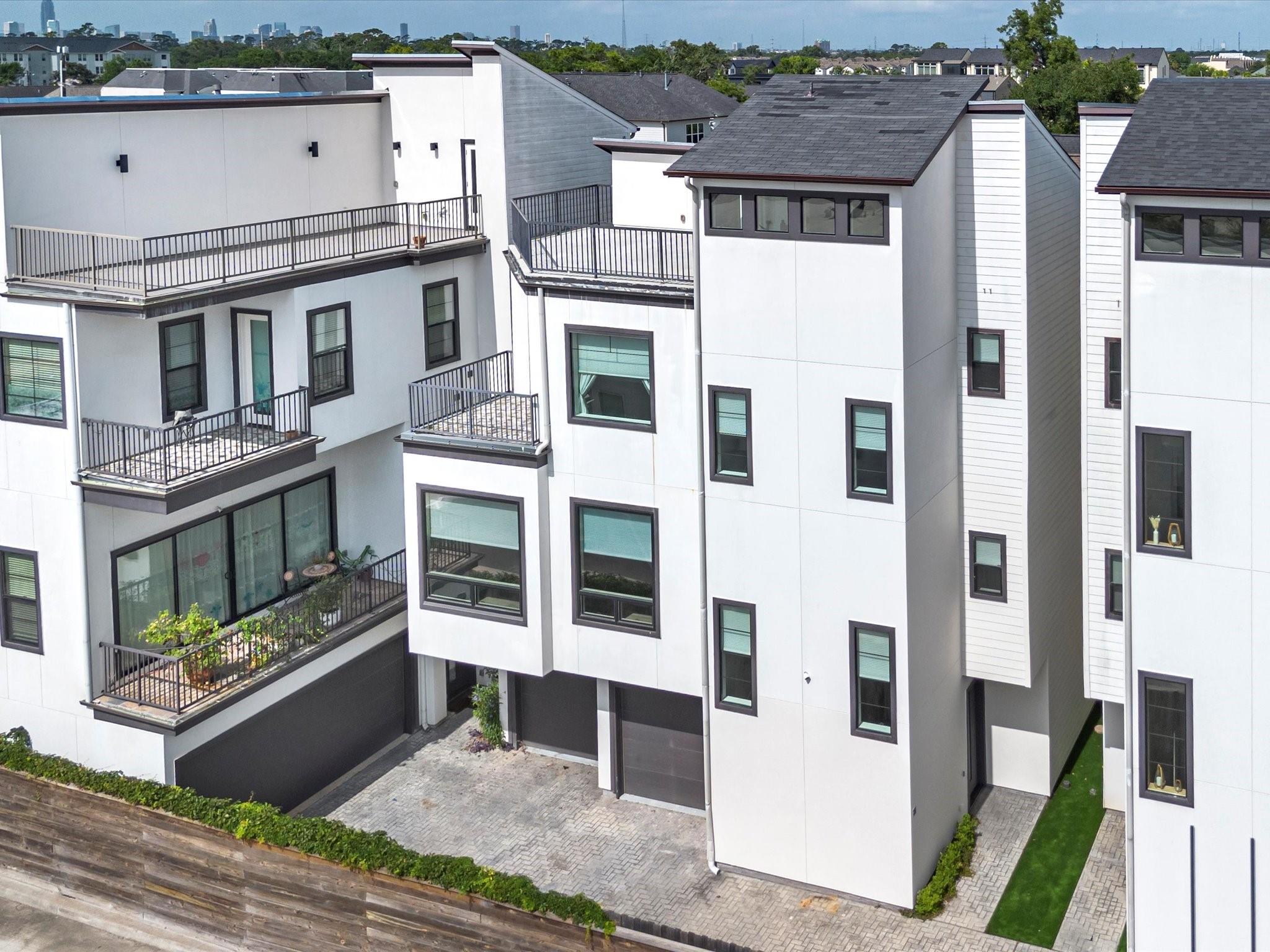 810 W 17th Street # B