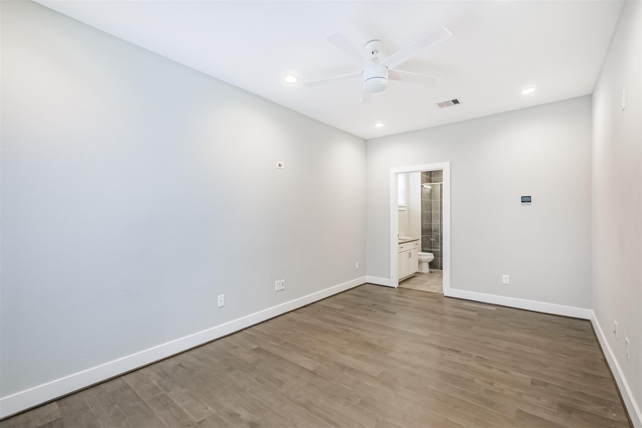 1305 Mayfair Clarkson Lane