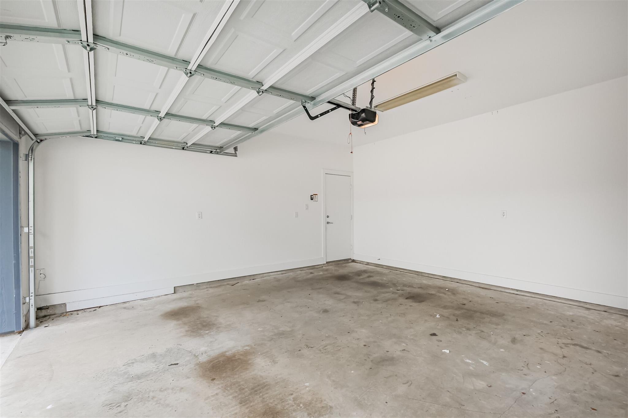 1305 Mayfair Clarkson Lane