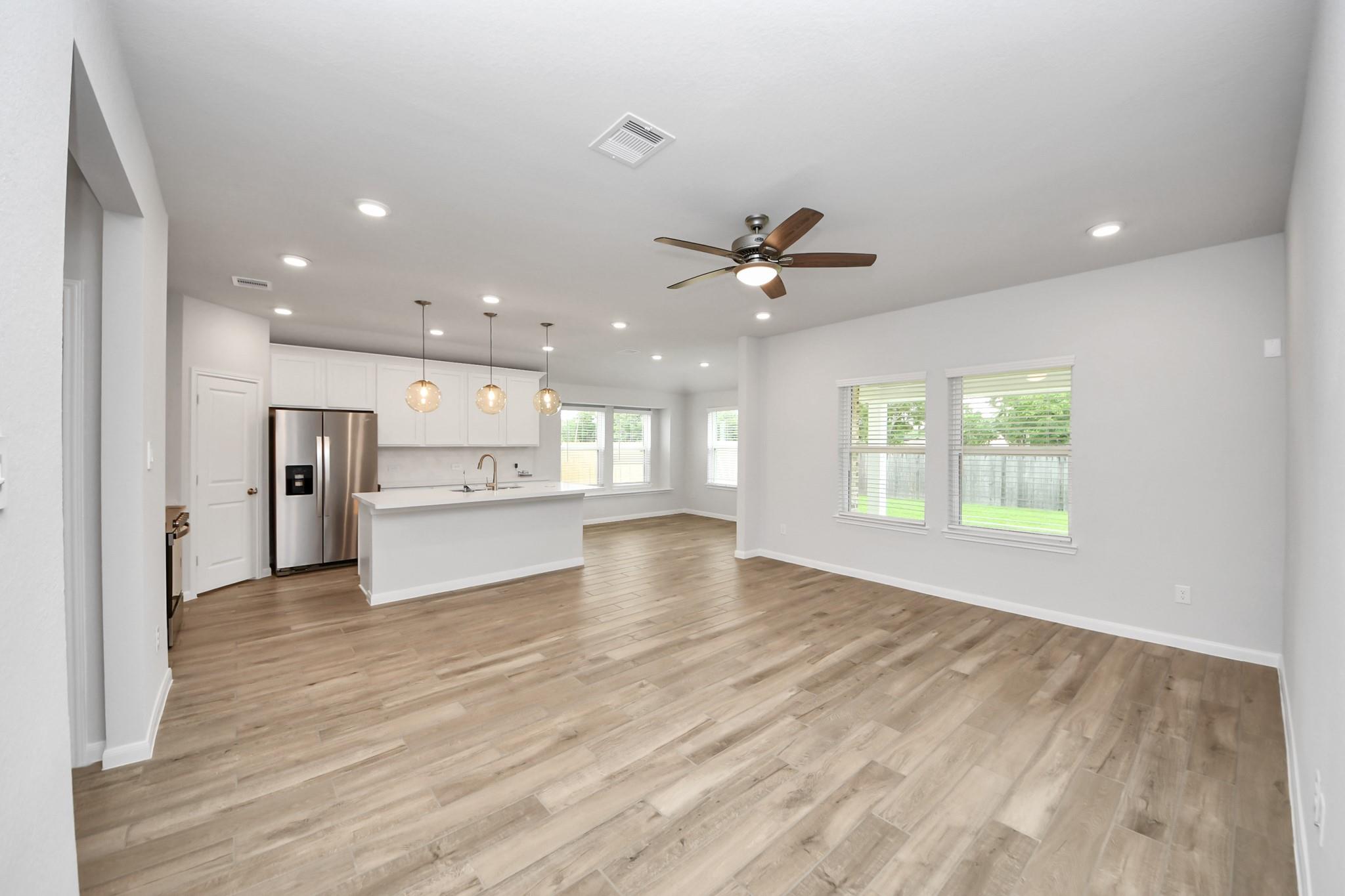 1934 32nd Avenue North, Texas City