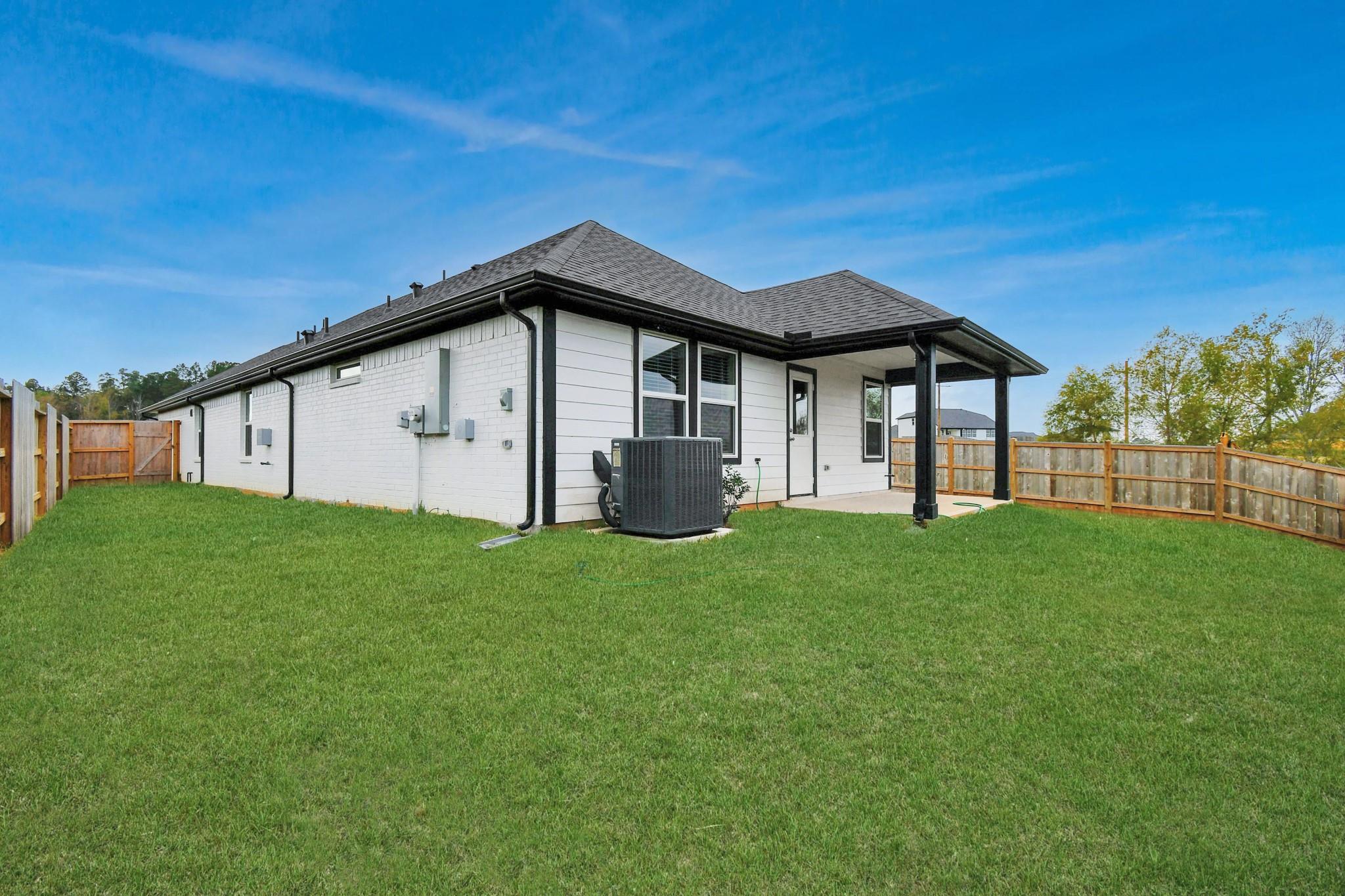 19600 Stripe Hill Bend