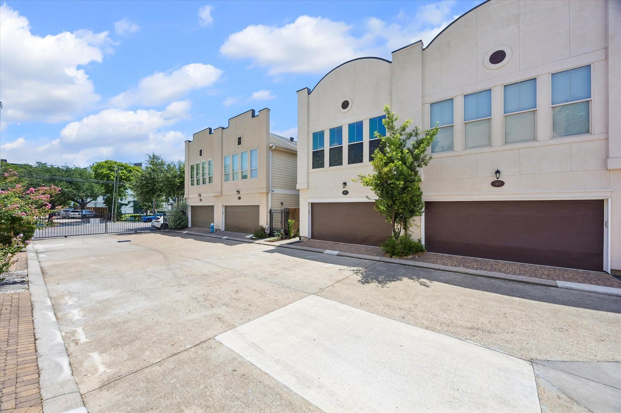 107 Riley Lane