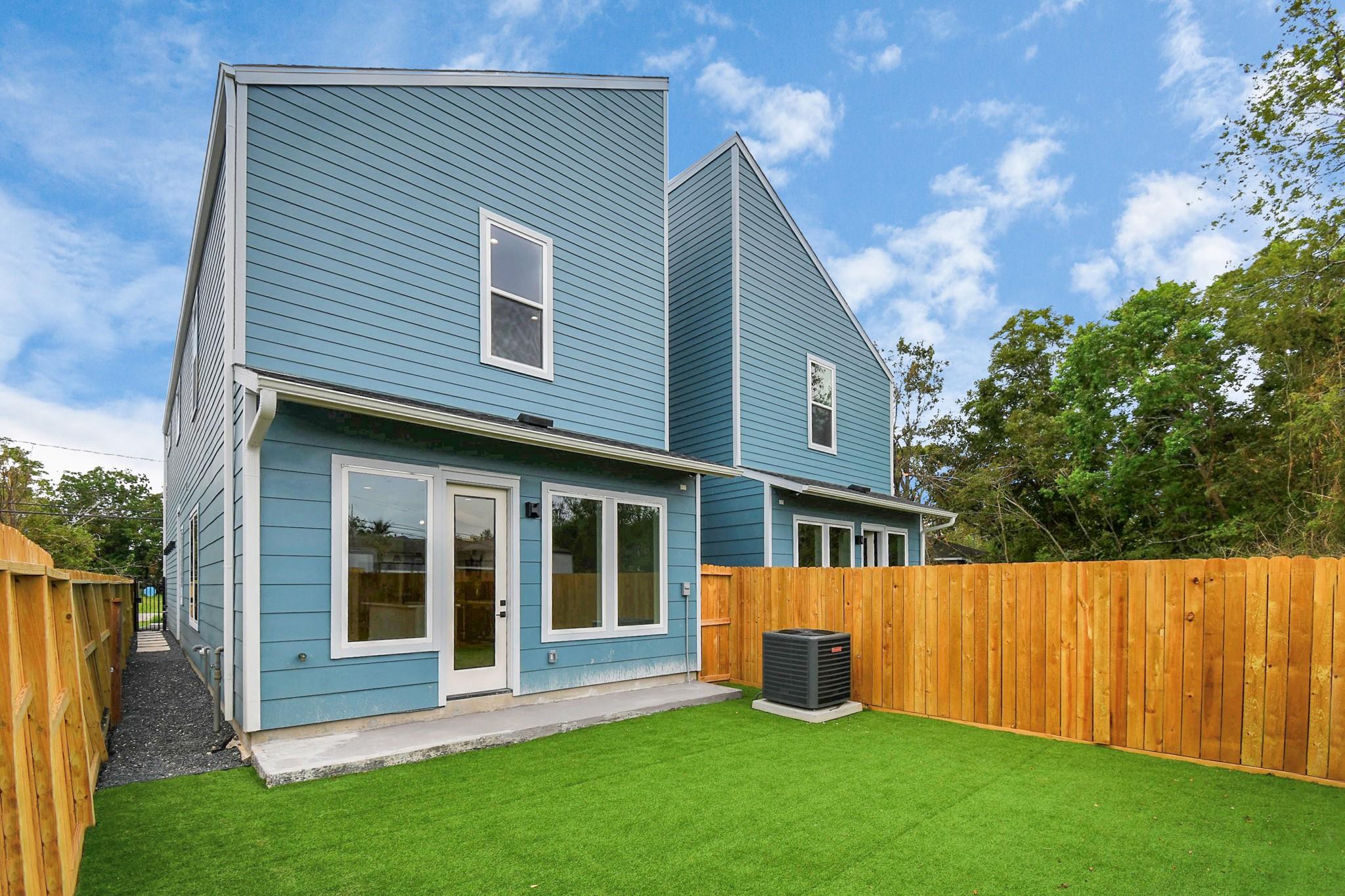 6817 Peerless Street