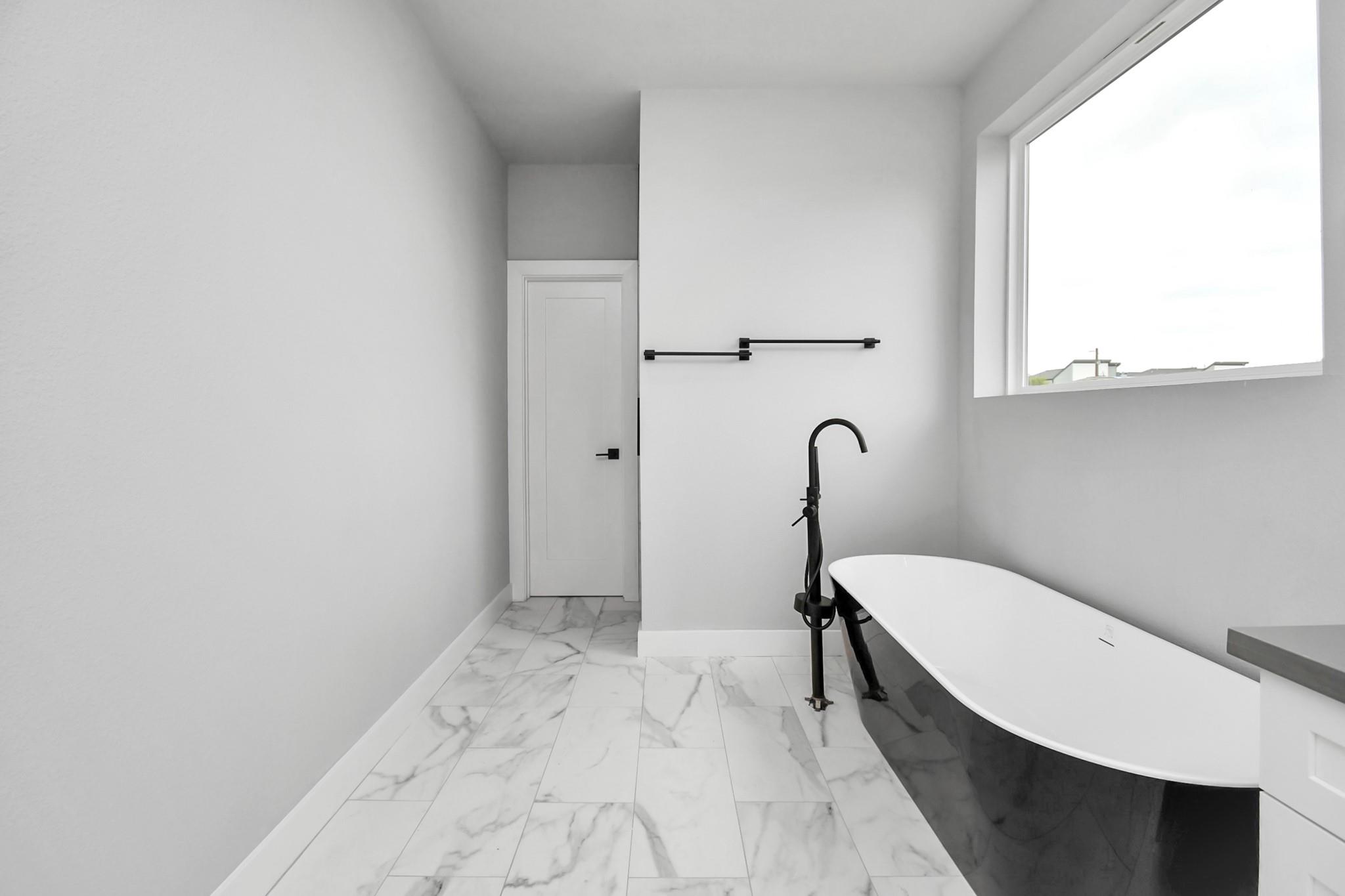 6817 Peerless Street